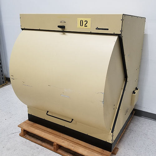 Used Karl Suss Dark Box