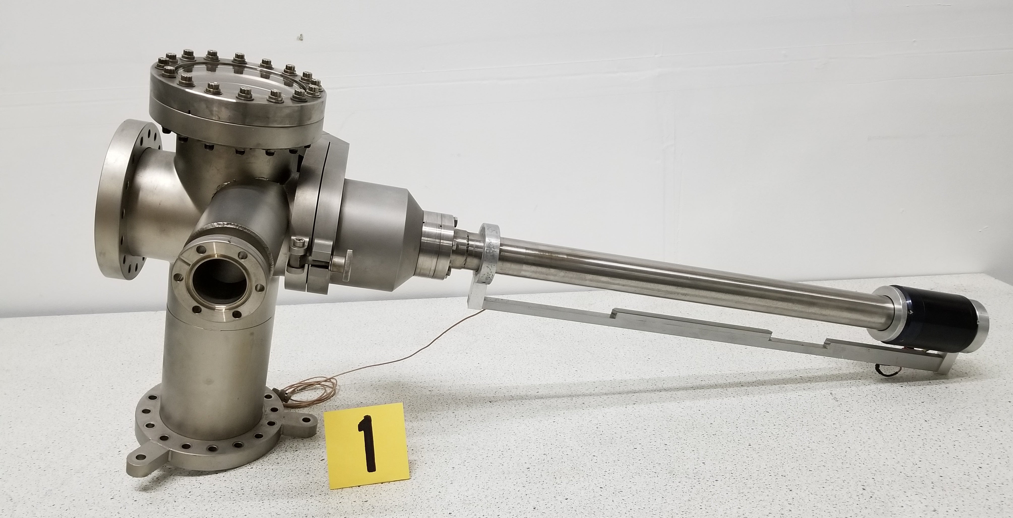 Used Vacuum Vacuum Sample Transfer Arm