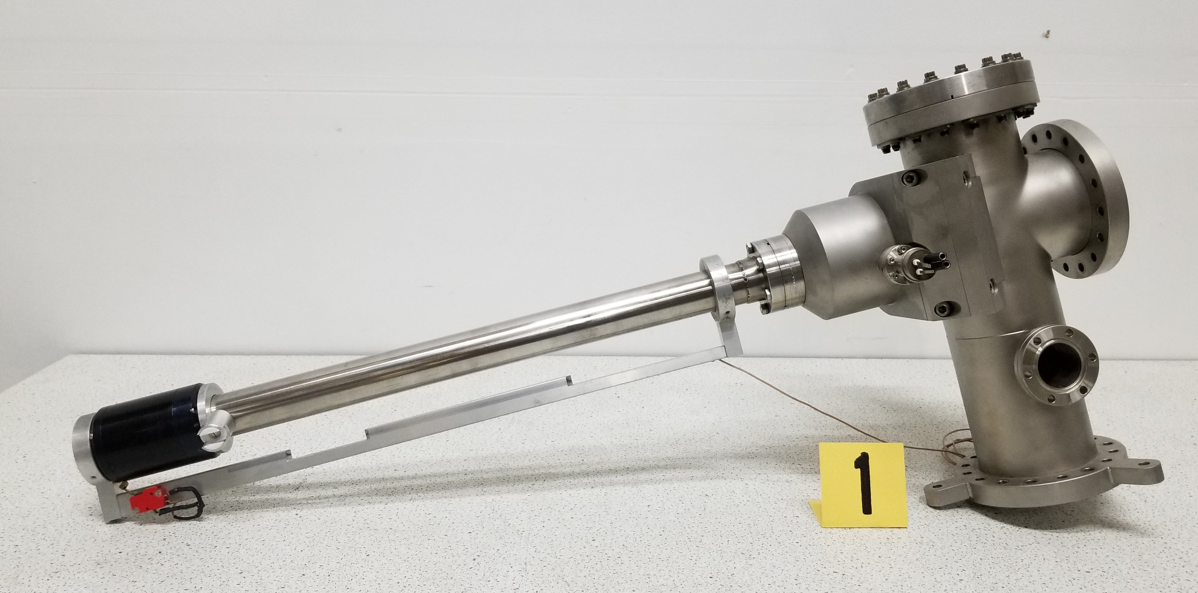 Used Vacuum Vacuum Sample Transfer Arm