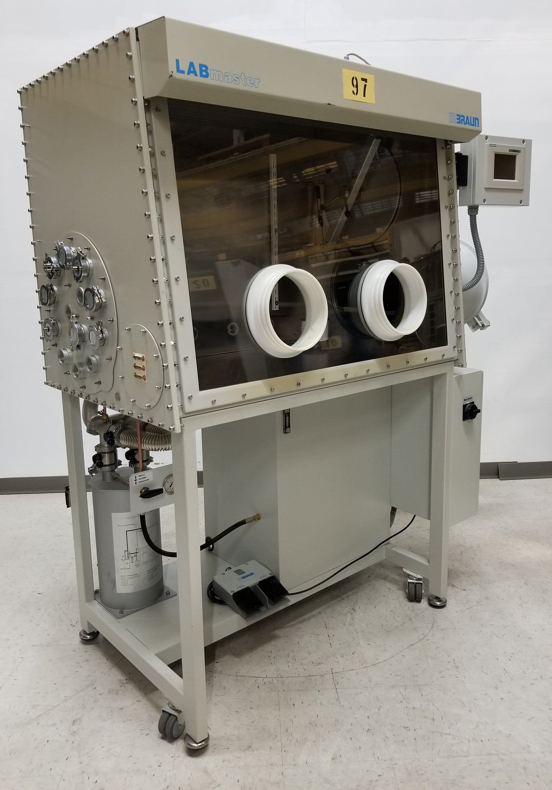 Used M Braun Lab master Glove Box