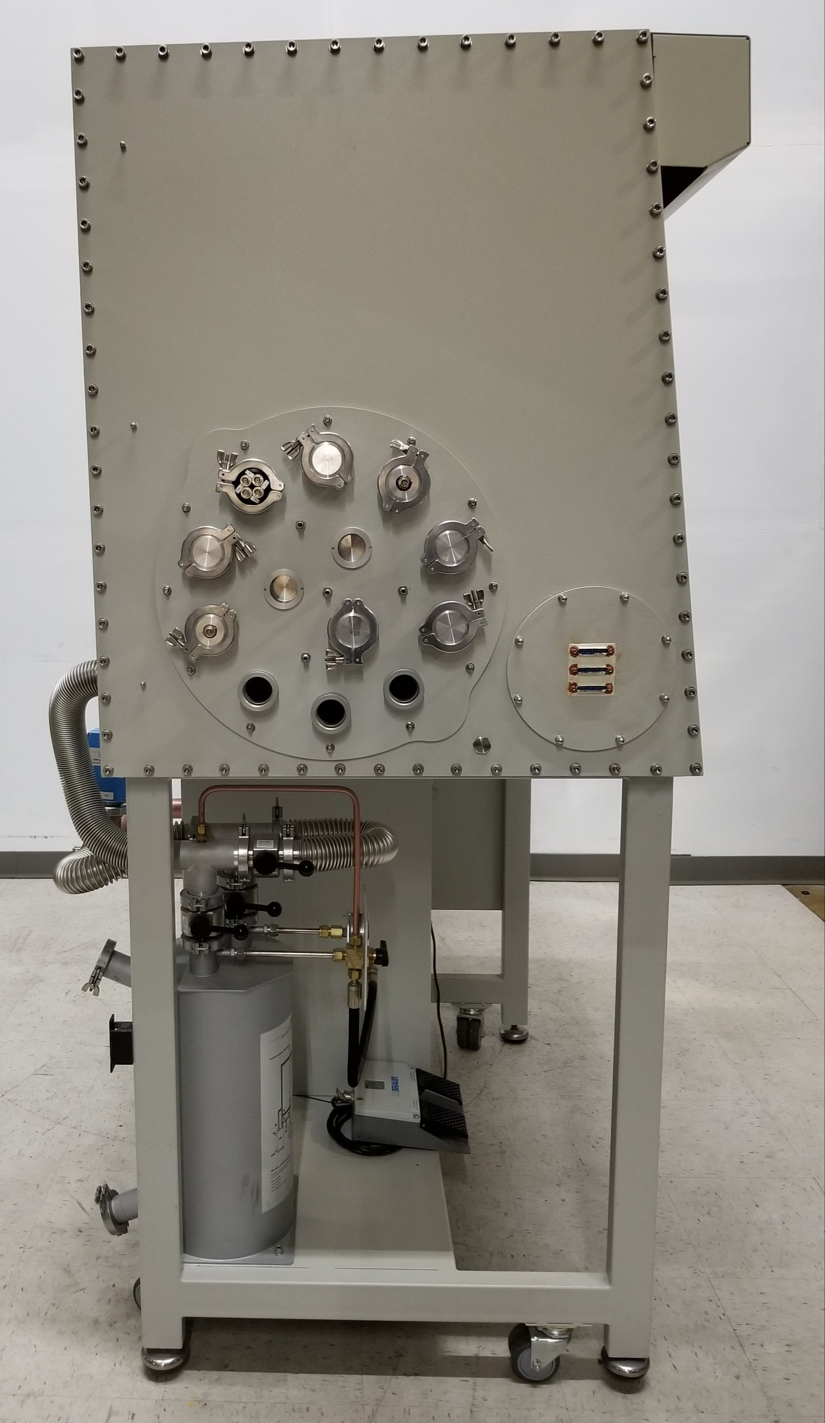 Used M Braun Lab master Glove Box