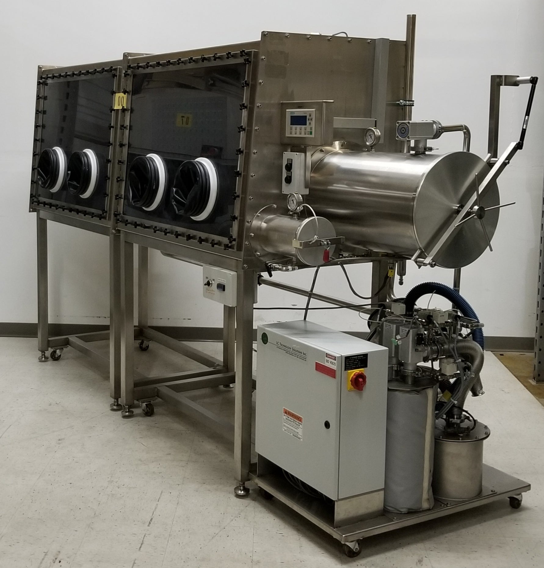 Used LC Technology Solutions LC-200 4 Port Glove Box