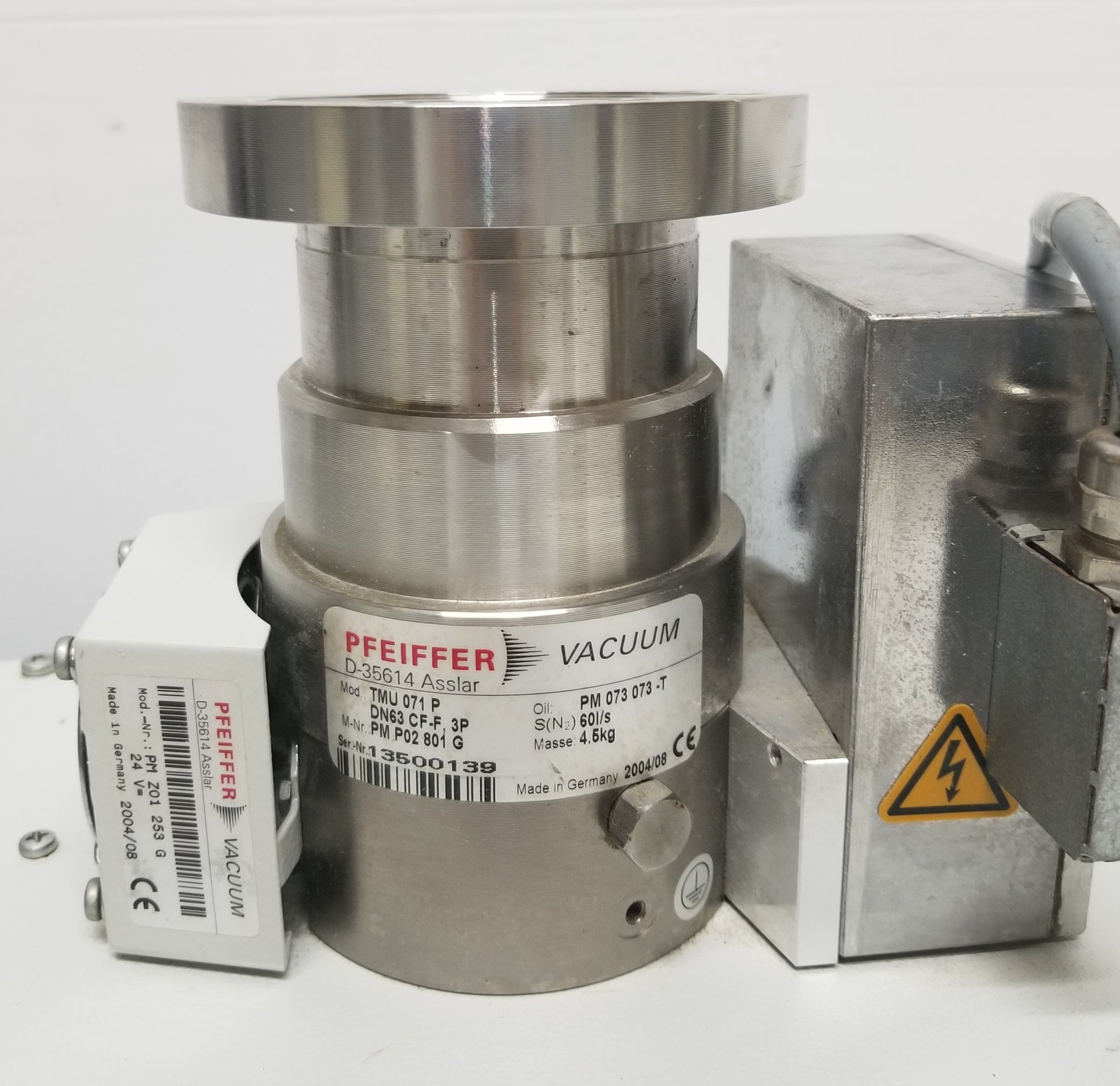 Used Pfeiffer Vacuum TSU 071E Turbopump Vacuum Station