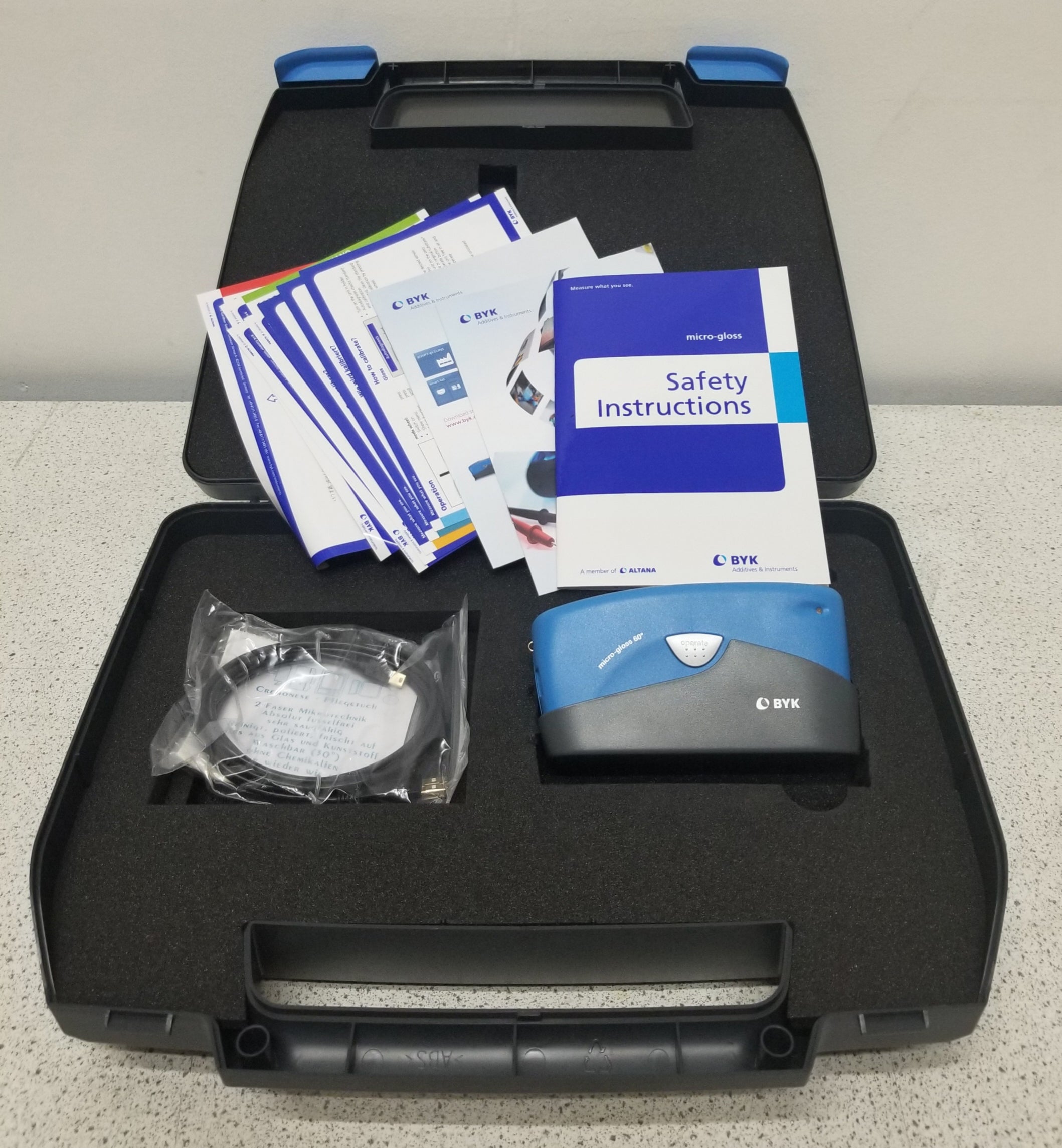 Used BYK Gardner Micro Gloss 60° Single Angle Meter