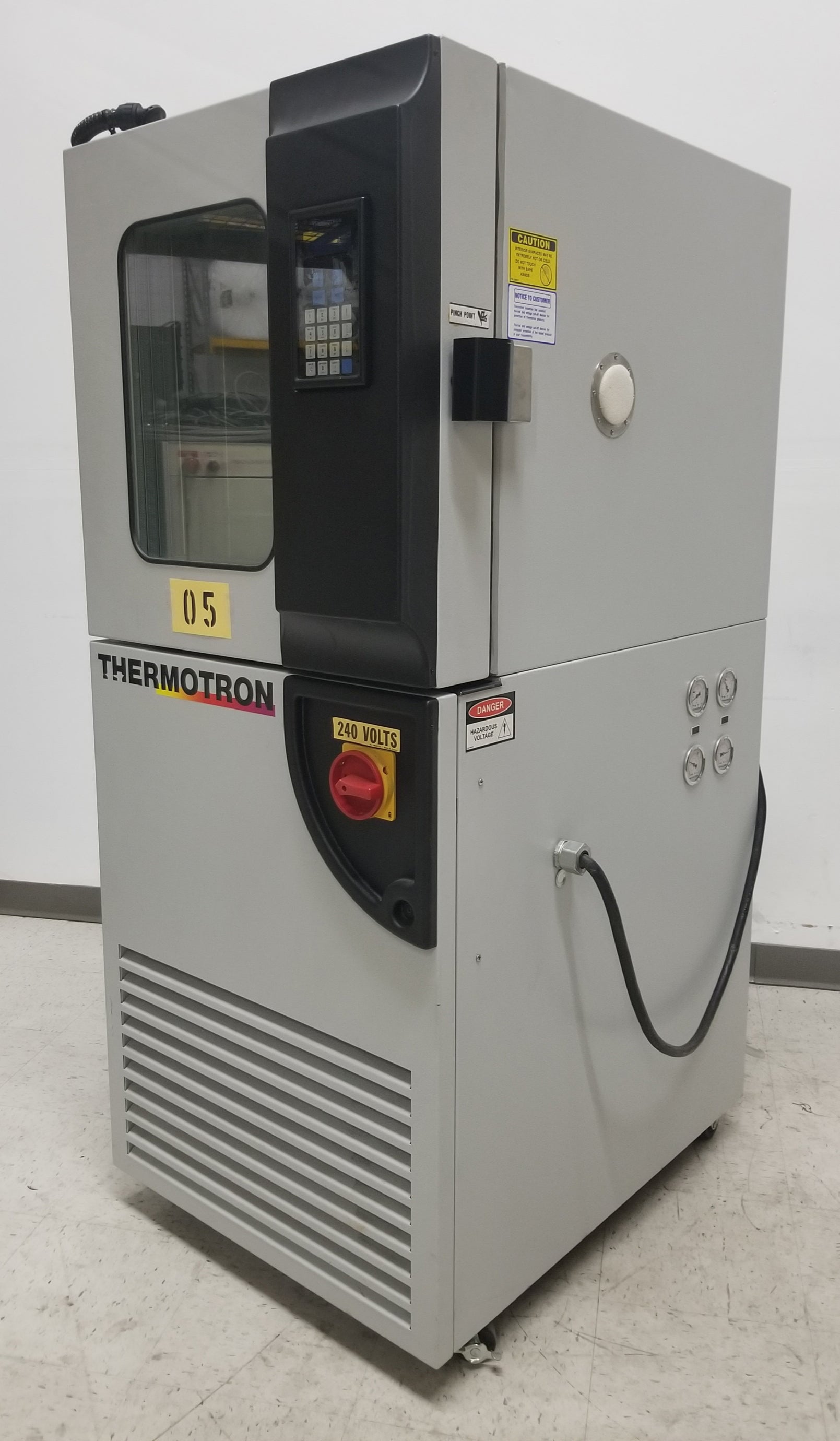 Used Thermotron S-4-3800 Temperature Chamber -70°C to +180°C