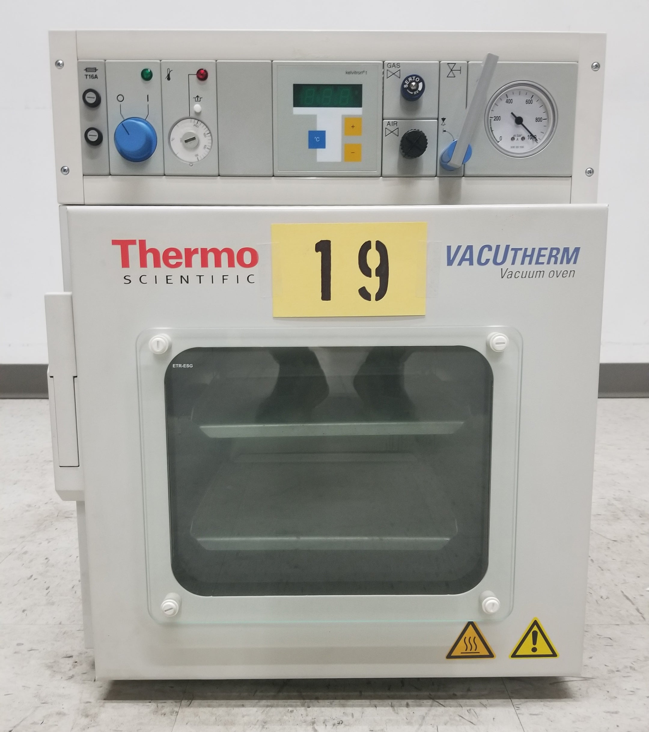 Used Thermo Scientific VT 6025 Vacuum Oven