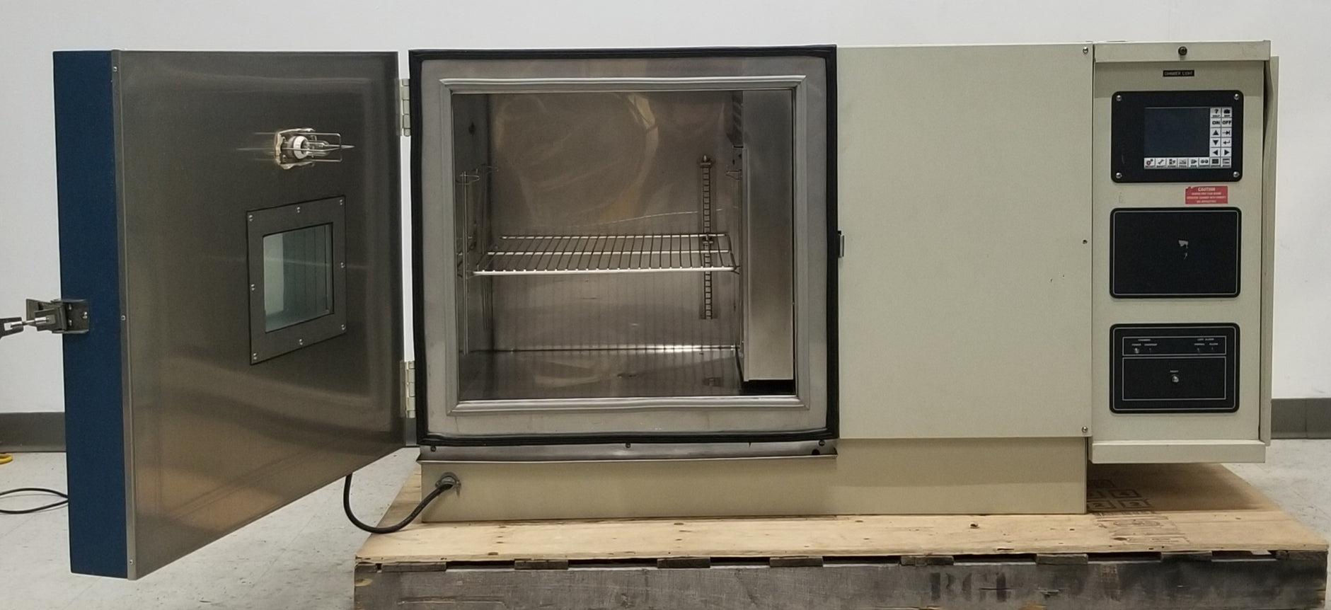 Used Tenney BTRS Temperature Humidity Chamber