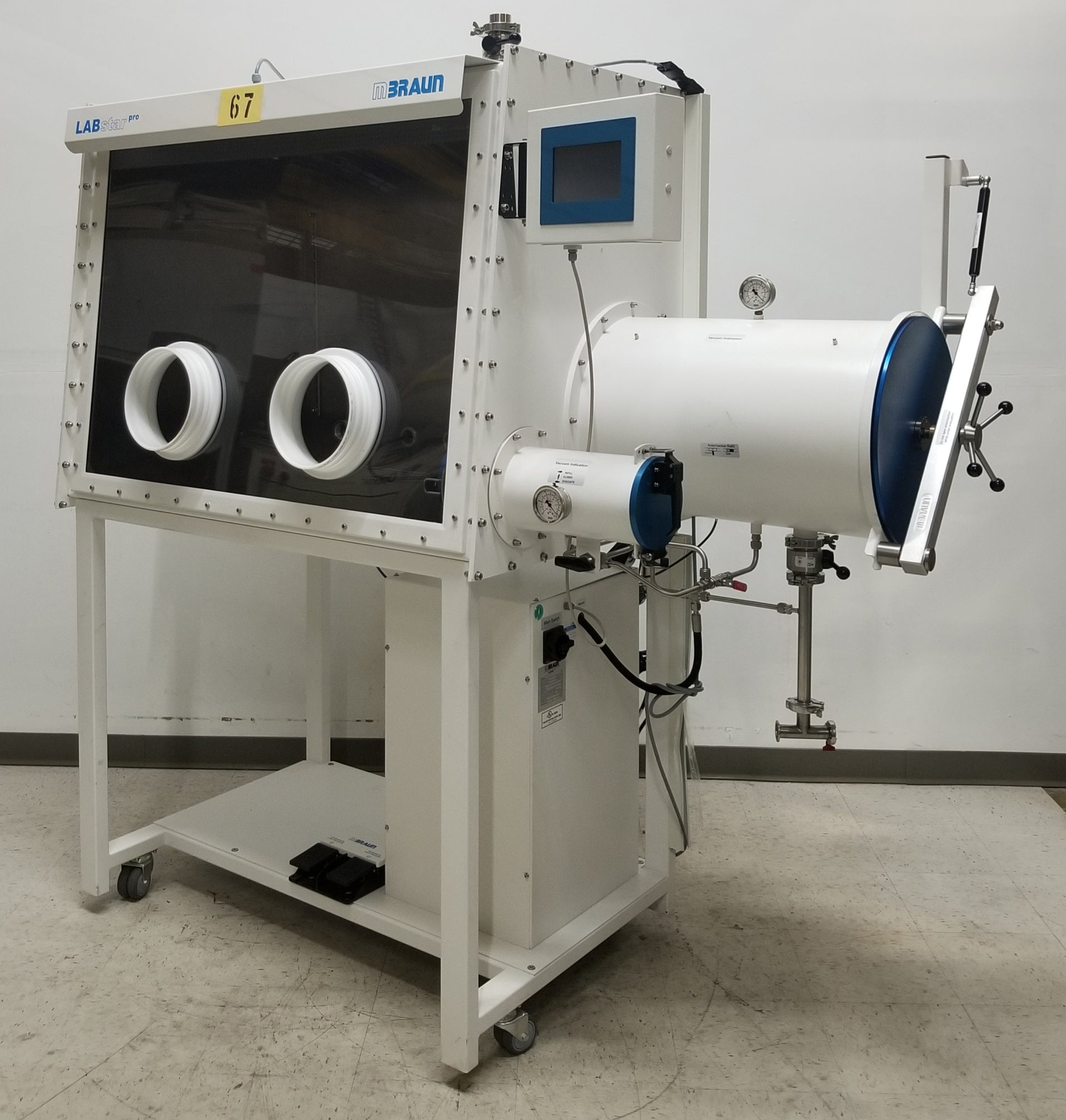 Used M Braun Labstar Pro Anaerobic Glove Box with Oxygen Analyzer