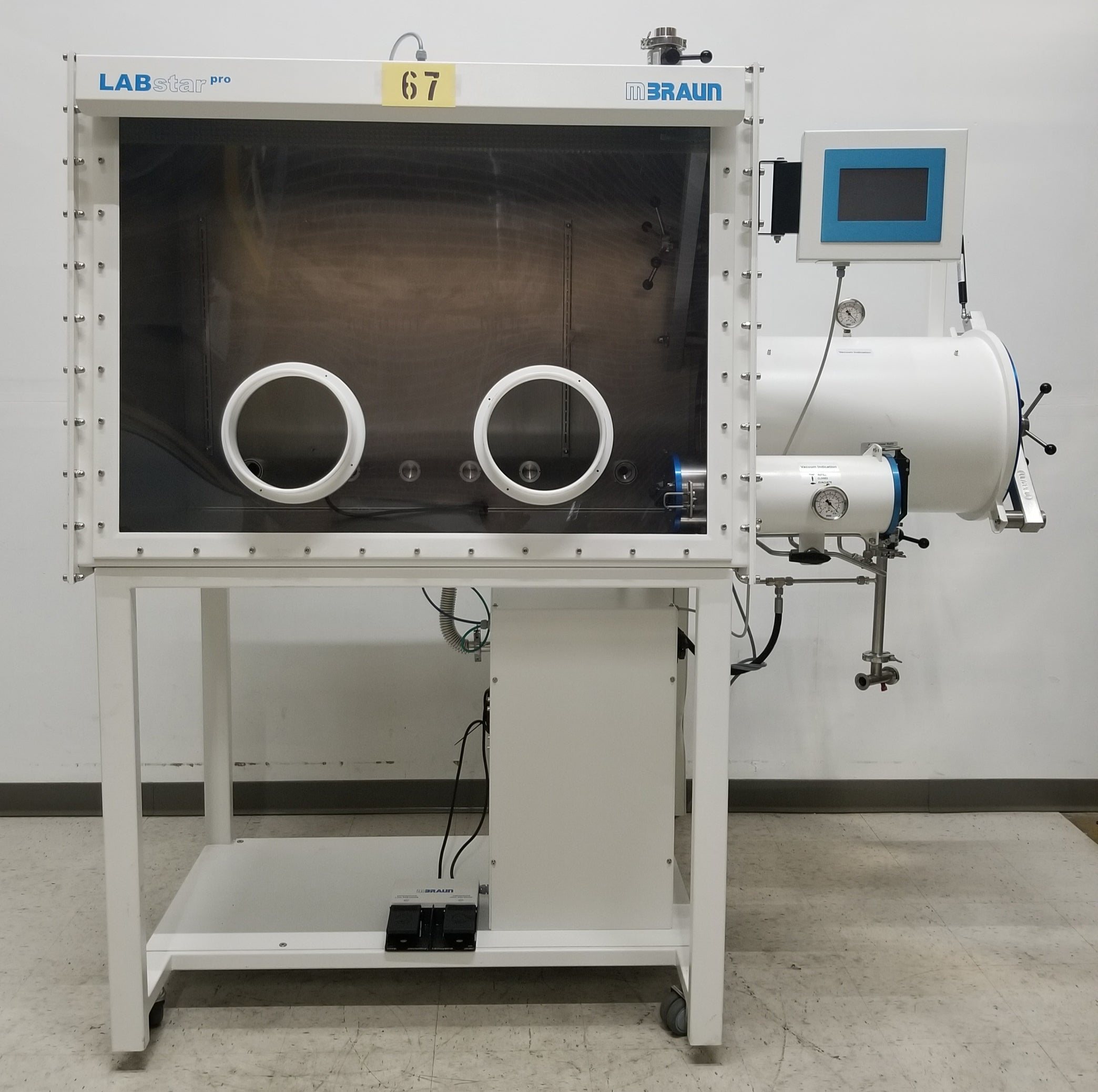 Used M Braun Labstar Pro Anaerobic Glove Box with Oxygen Analyzer