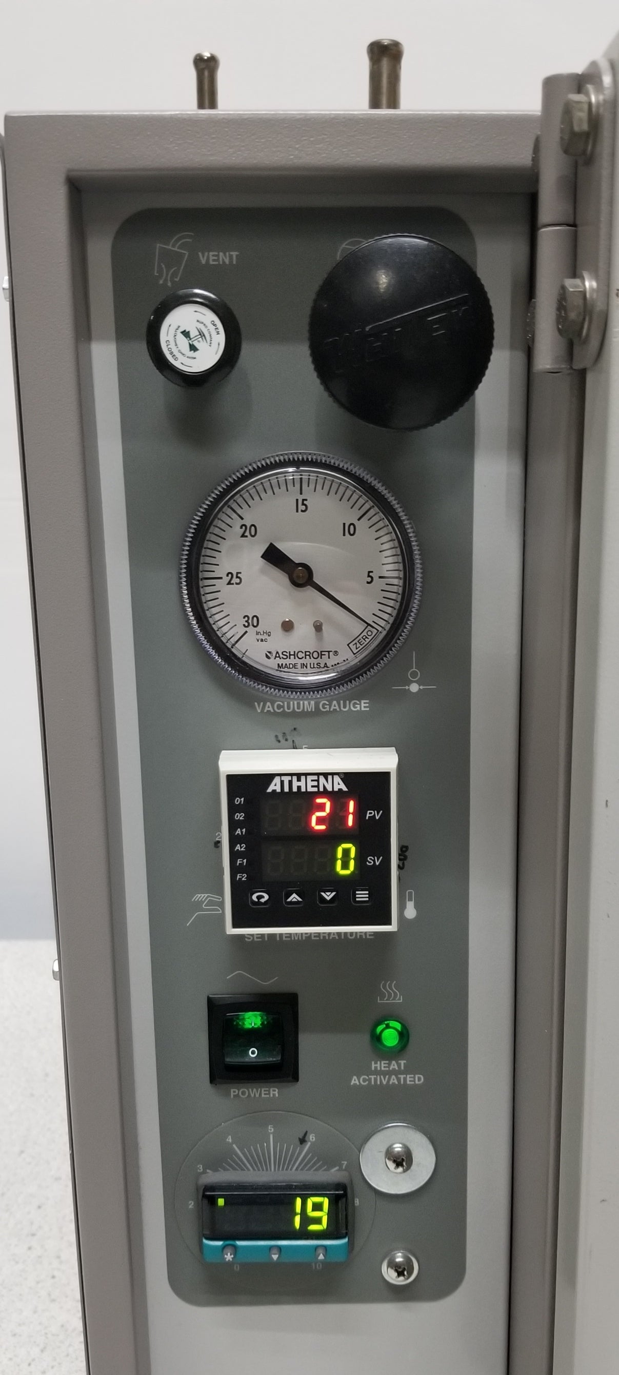 Used VWR 1430MS Microprocessor Controlled Vacuum Oven