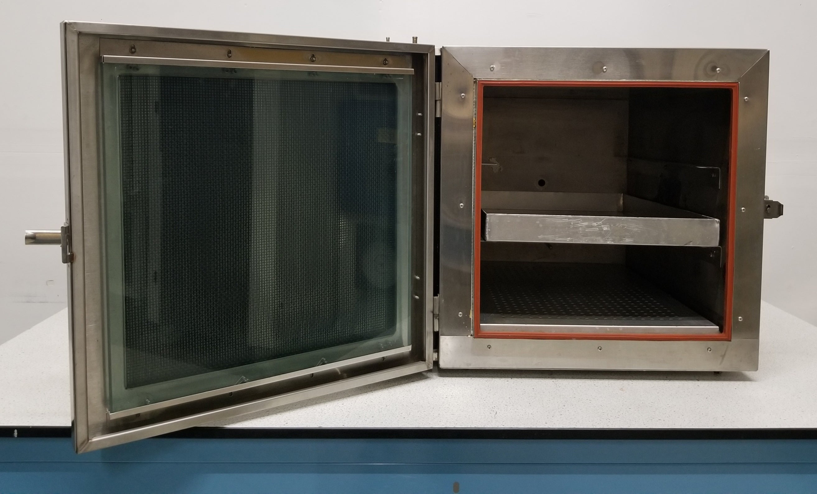 Used VWR SCIENTIFIC 1450D Vacuum Oven