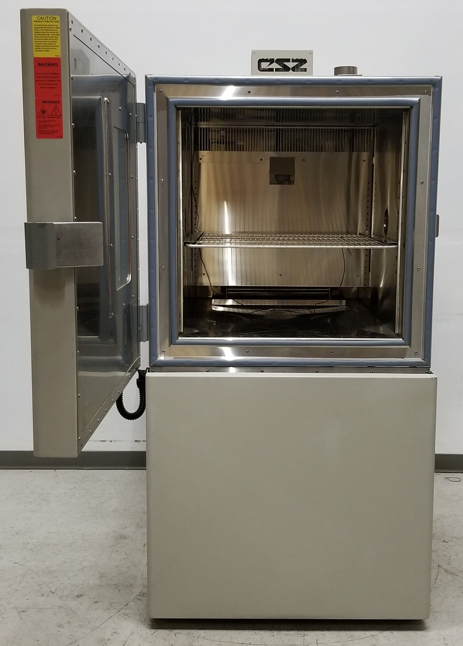 Used Cincinnati Sub-Zero ZPH-16 Z-Plus Temperature and Humidity Chamber