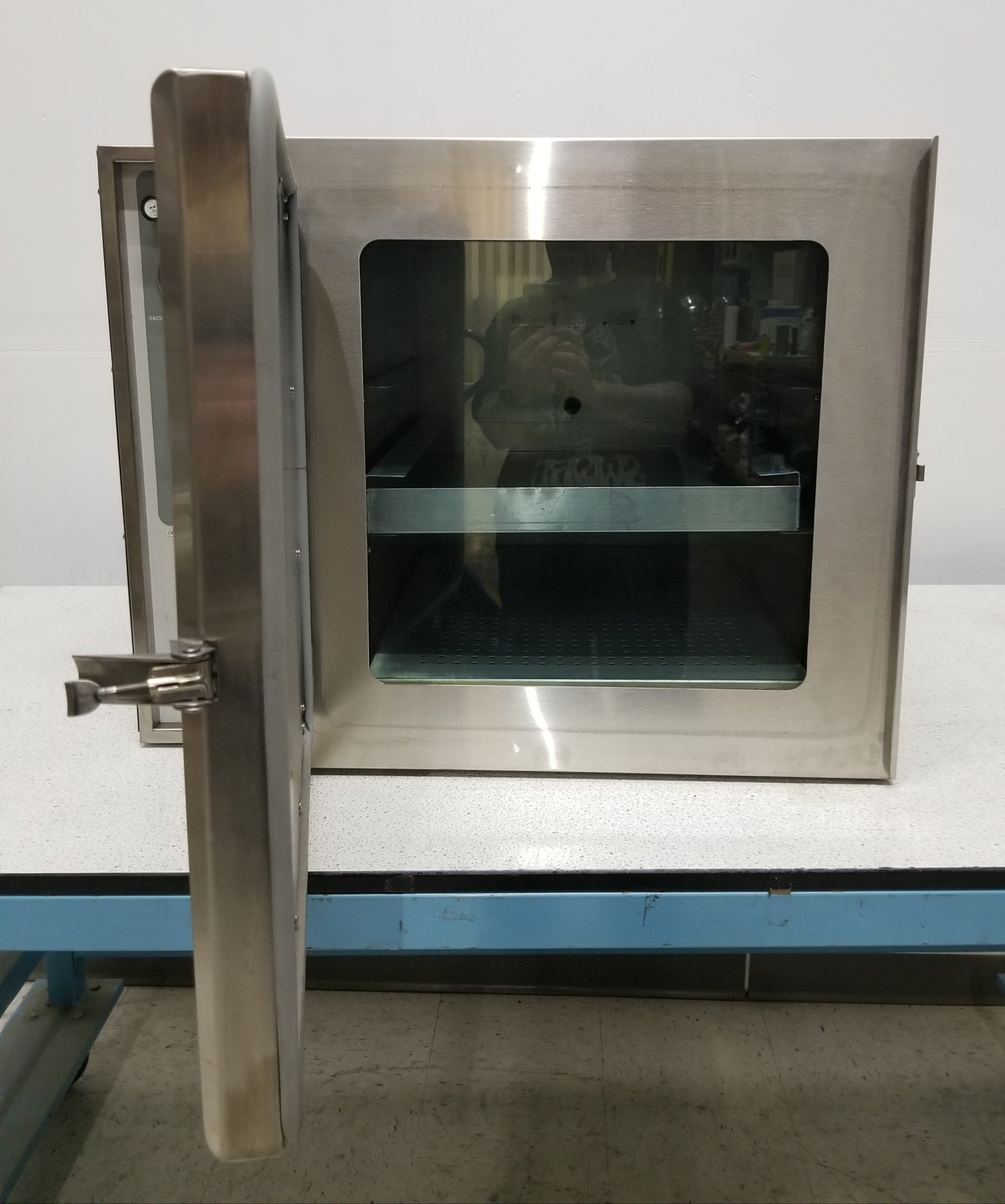 Used VWR SCIENTIFIC 1450M Vacuum Oven