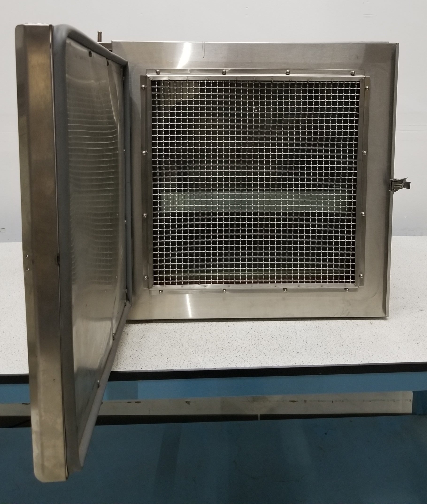 Used VWR SCIENTIFIC 1450DS Vacuum Oven
