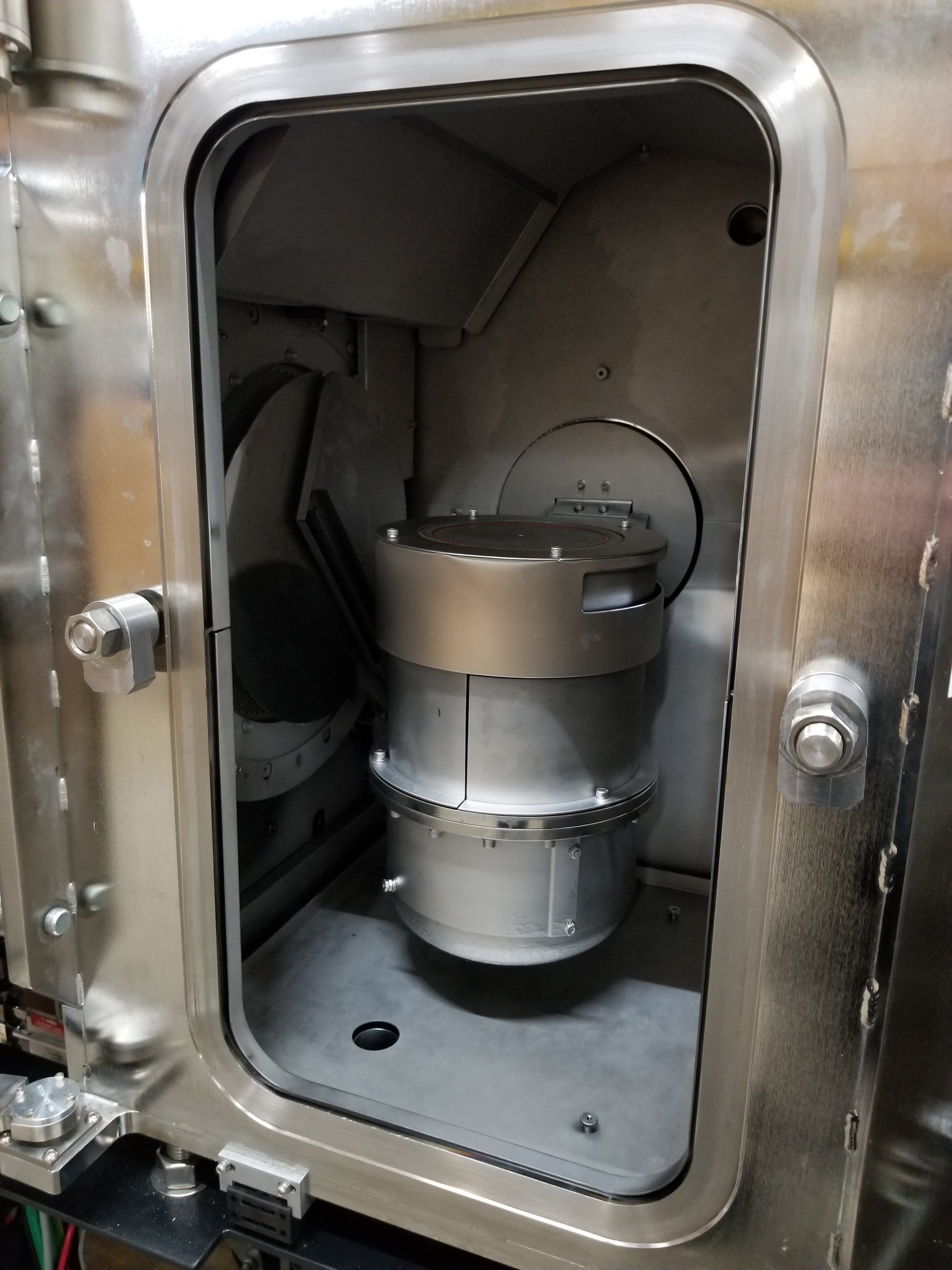 Used Veeco RF-350 Ion Beam Etching System