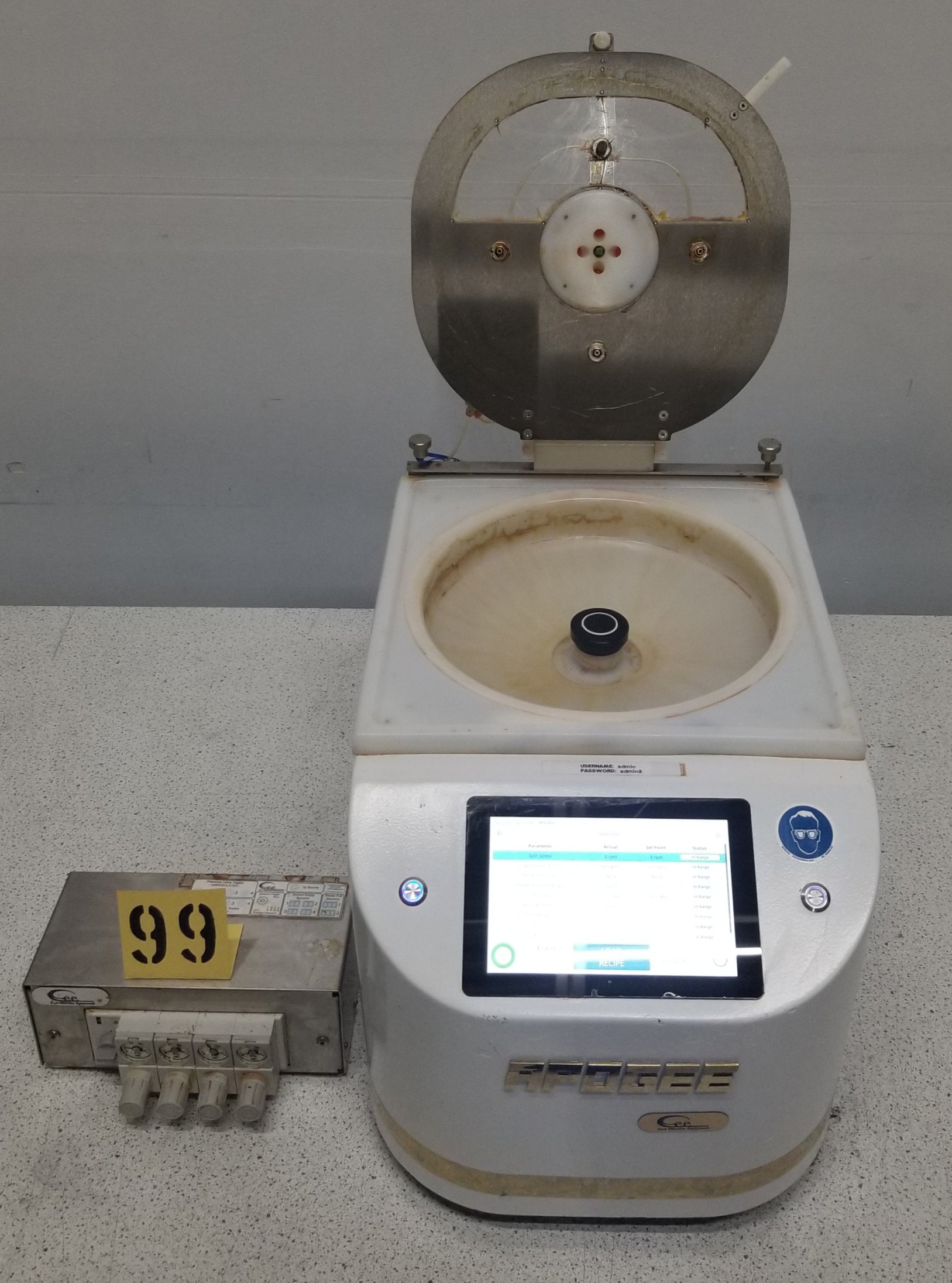 Used CEE Apogee 200 Benchtop Spin Coater