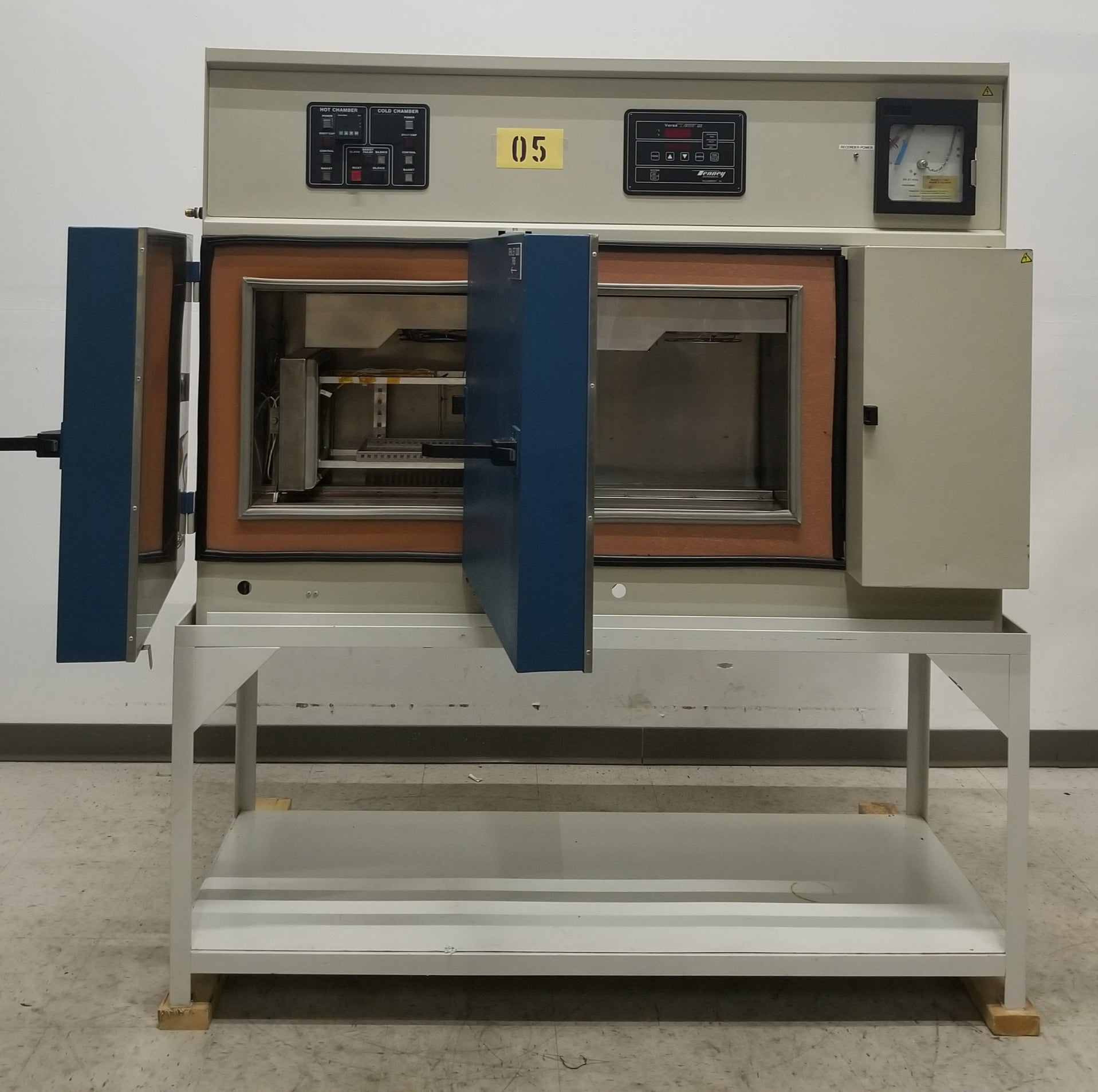 Used Tenney Thermal Shock Jr Benchtop Thermal Shock Chamber