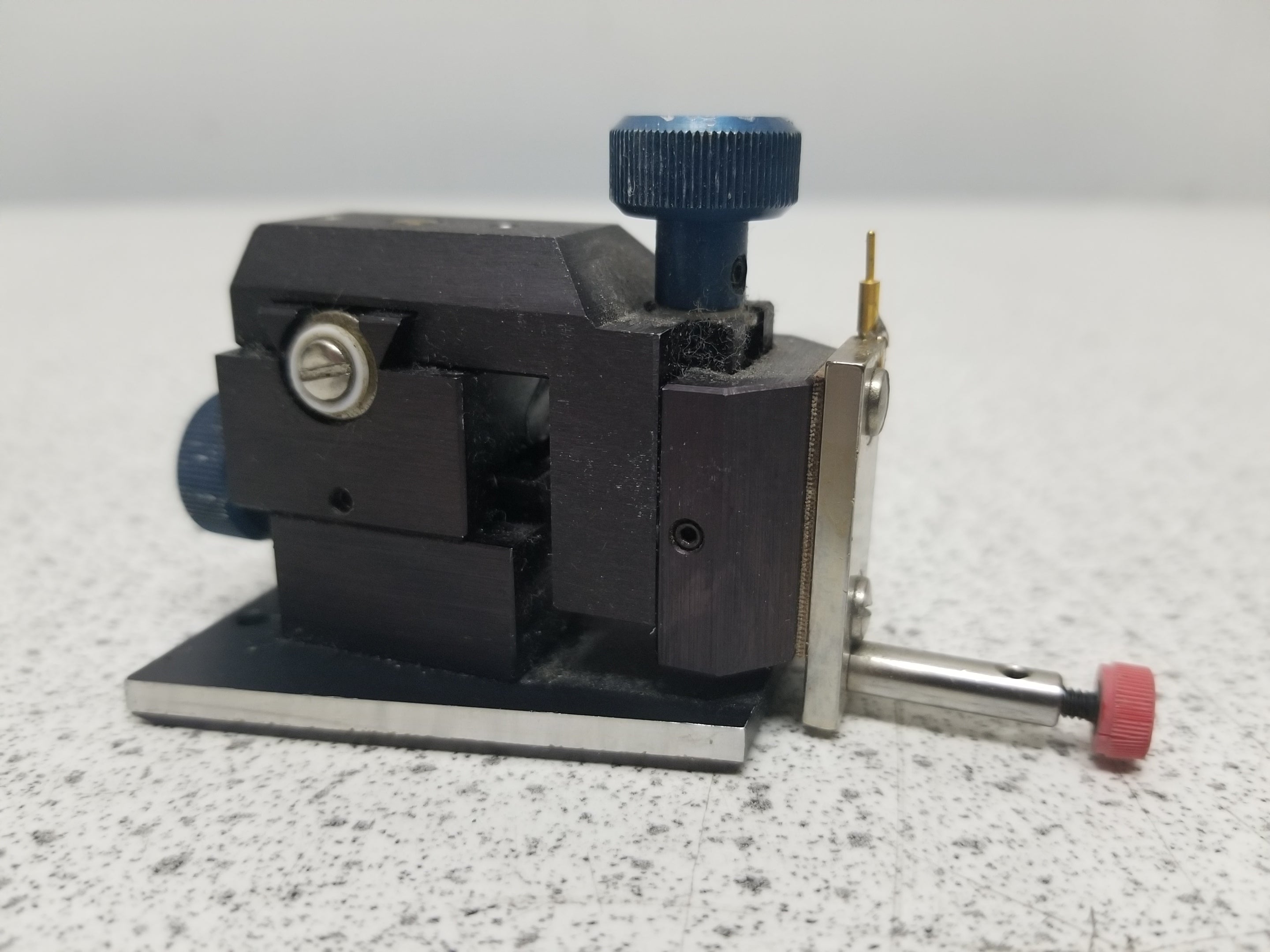 Used Rucker &amp; Kolls 222 Magnetic Base Micropositioner