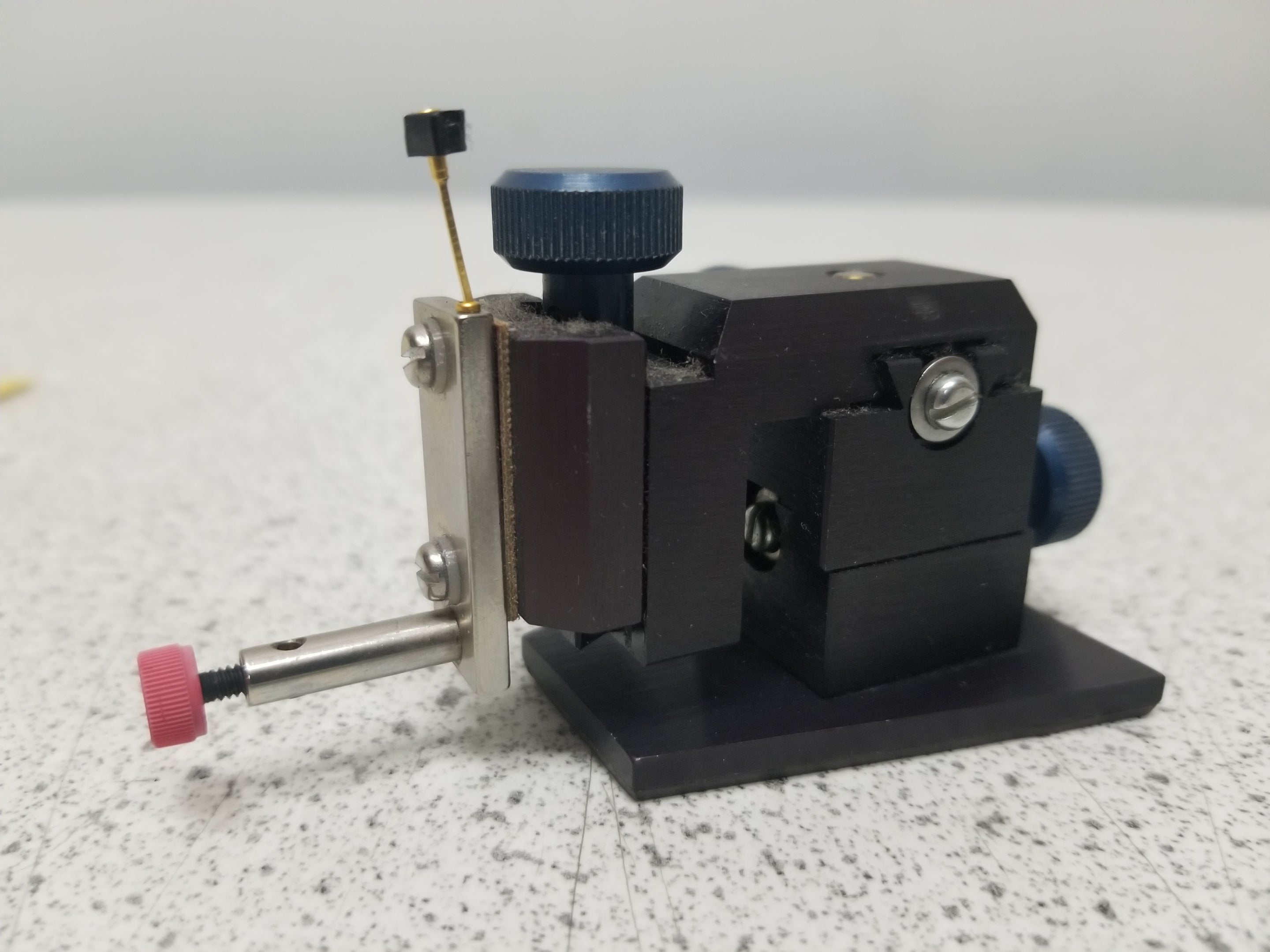 Used Rucker &amp; Kolls 222 Magnetic Base Micropositioner