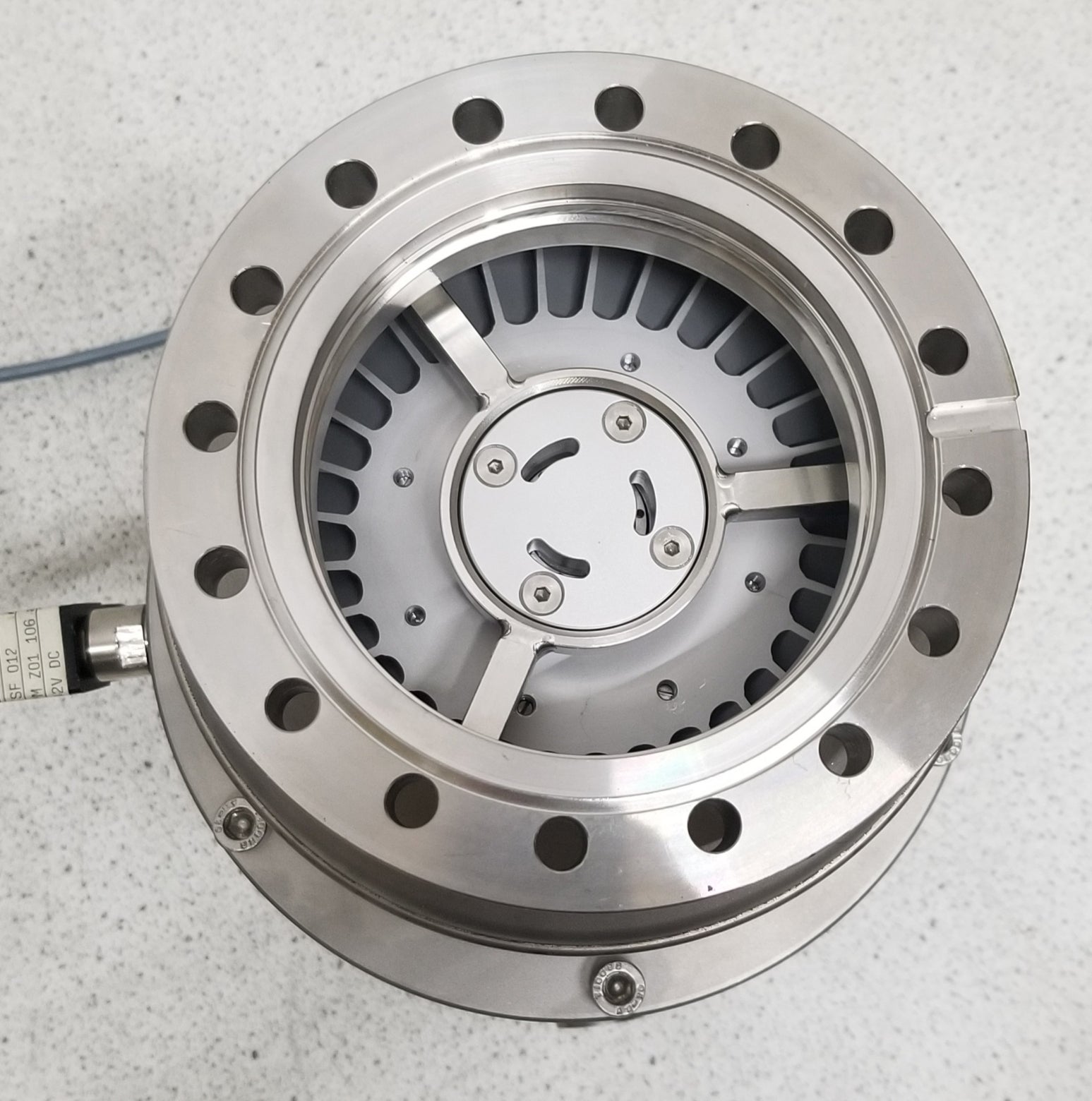 Used Pfeiffer TPU 450H Turbo Pump DN100CF Conflat W/ TCP380 Controller