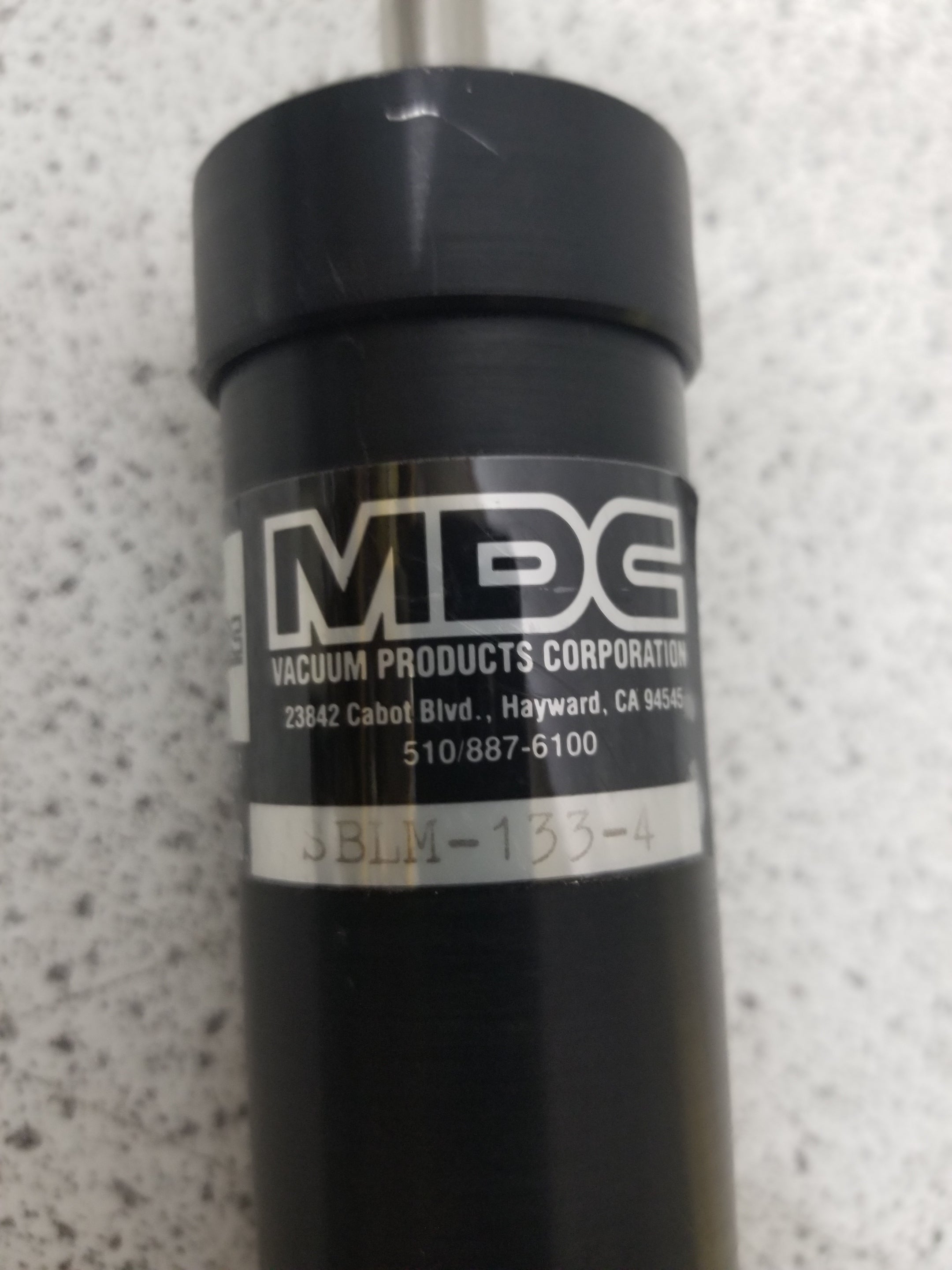 MDC SBLM-133-4 Linear Motion Vacuum Feedthrough wit 4” Travel and CF Flange