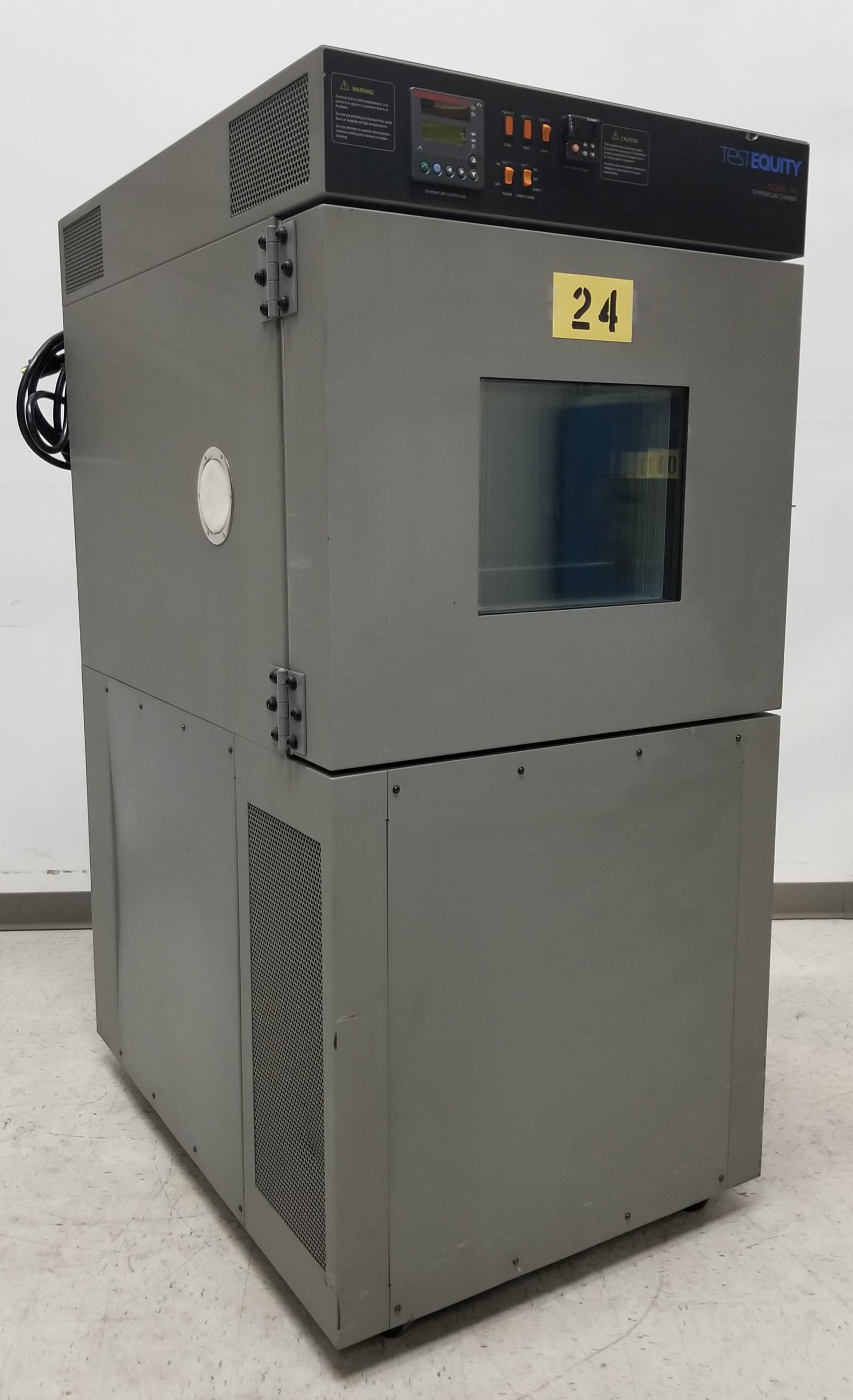 TestEquity 140 Environmental Temperature Chamber