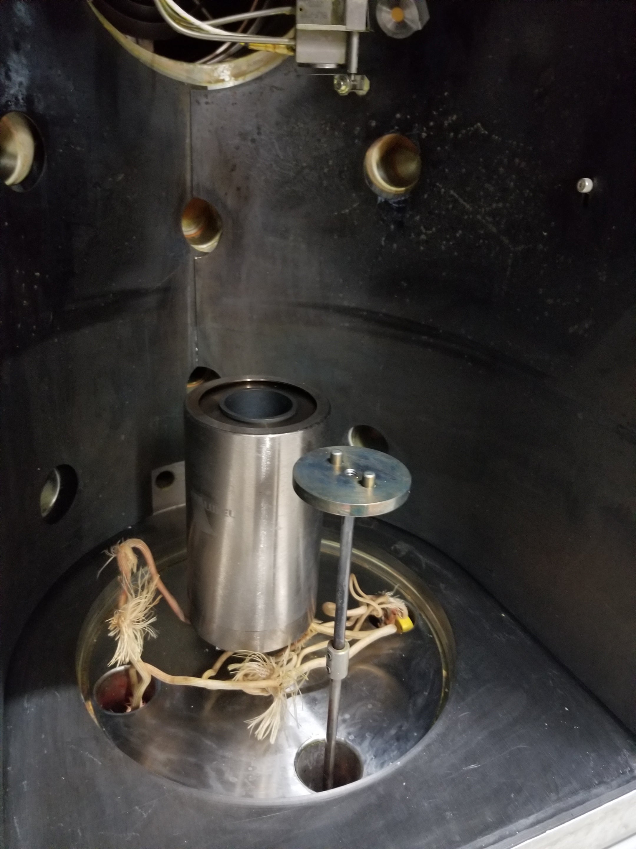 Kurt J Lesker PVD 75 OLED Organic Materials Evaporation Deposition System
