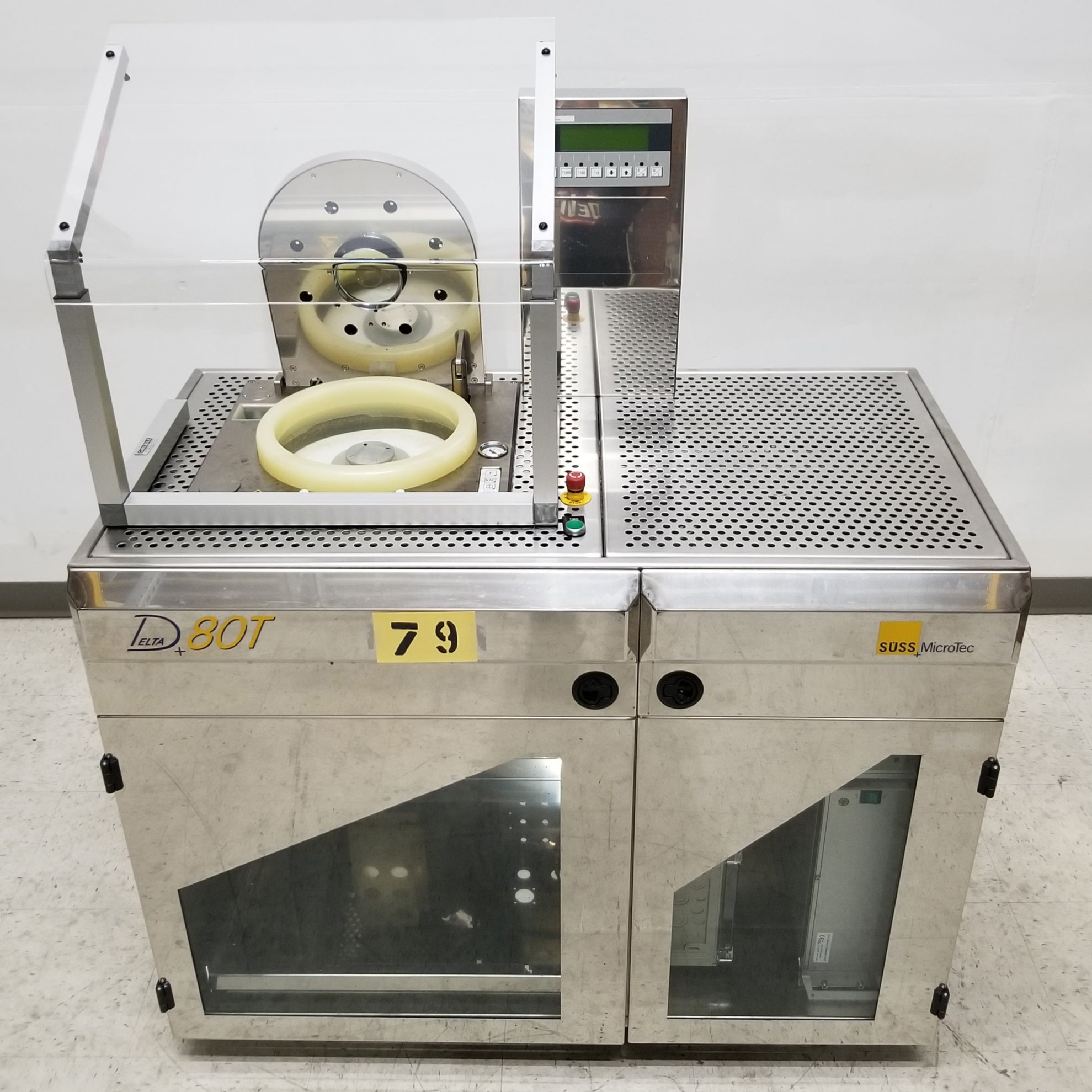 Used Suss Microtec Delta 80T Photoresist Spinner