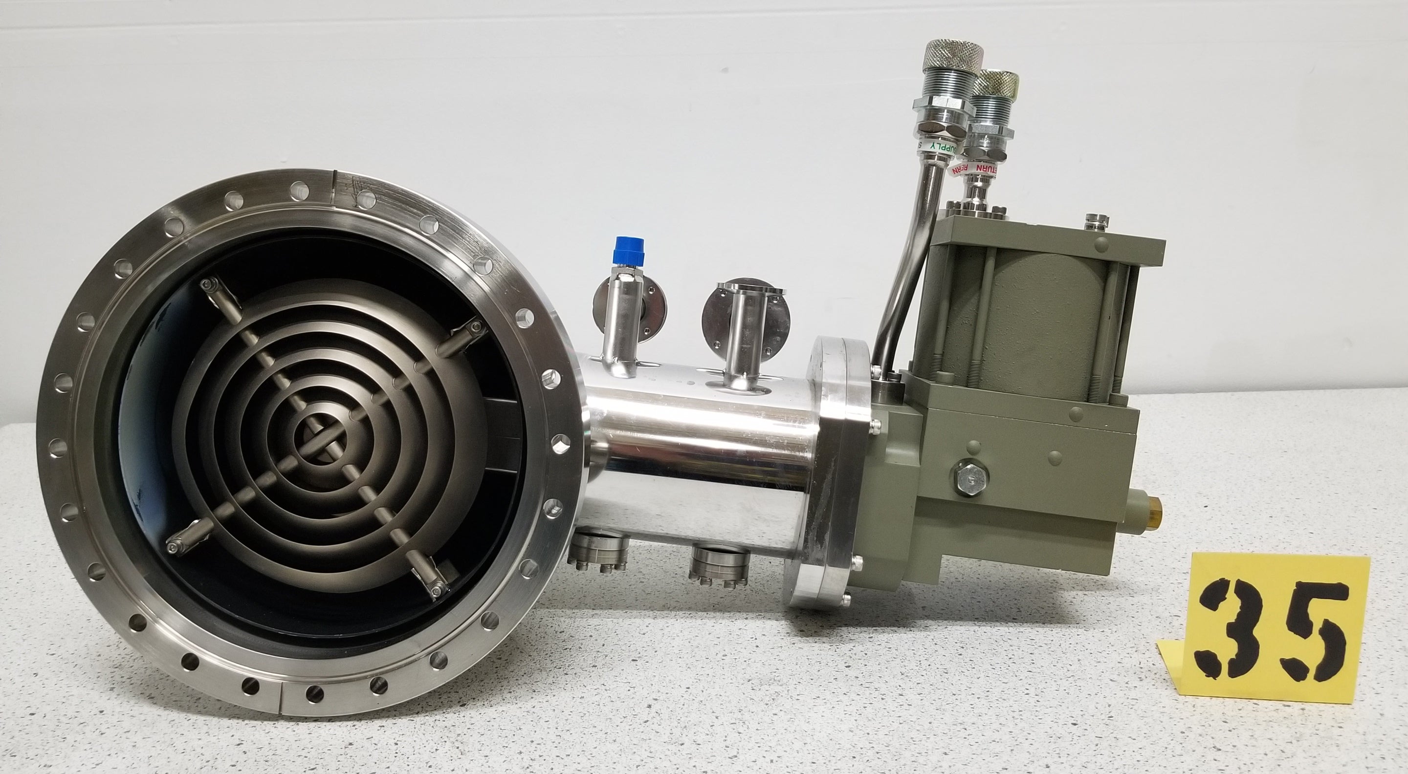 Used CTI CRYO-TORR 8F Cryopump with Conflat Flange