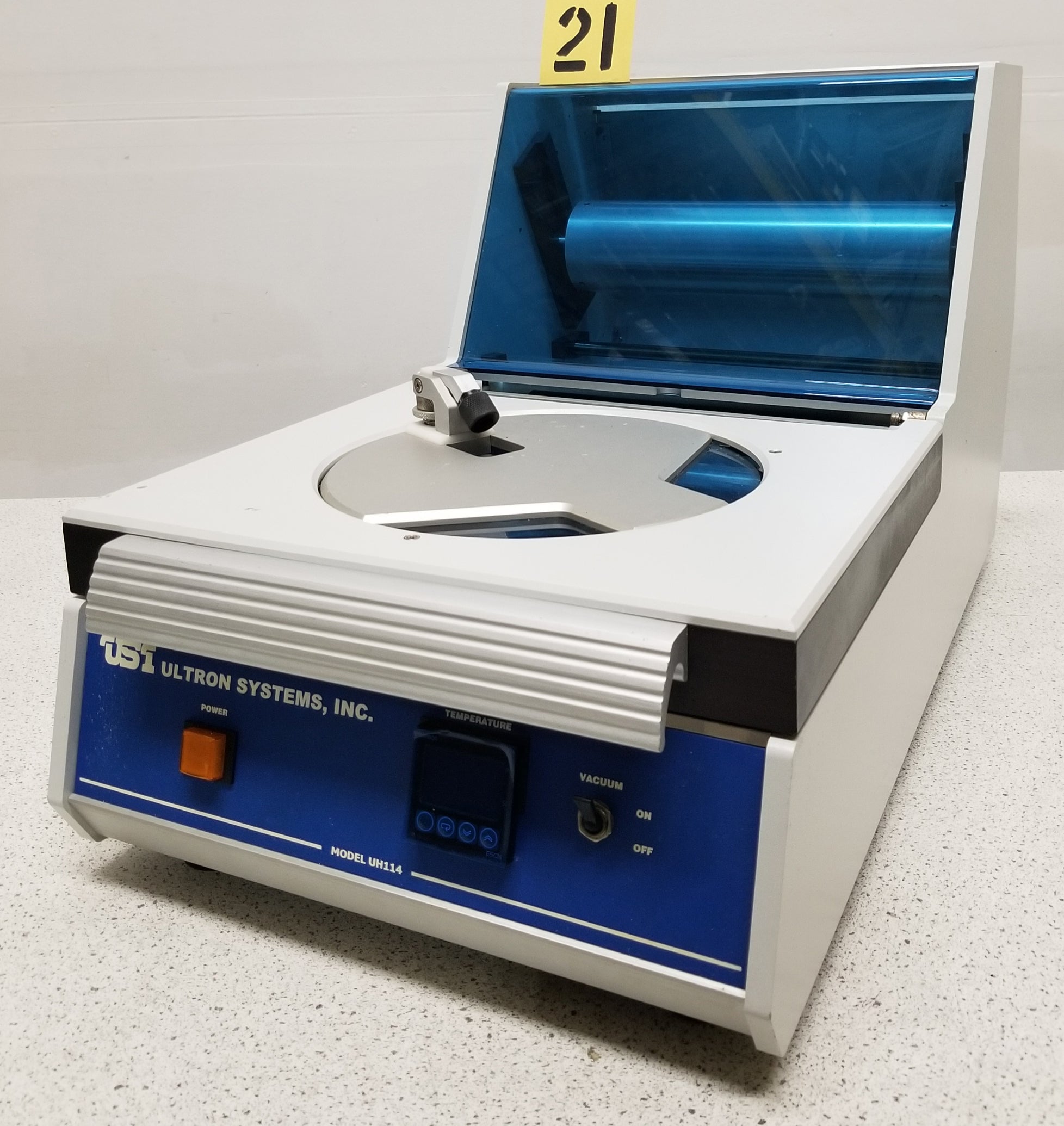 Ultron UH 114 Wafer/Frame Film Mounter