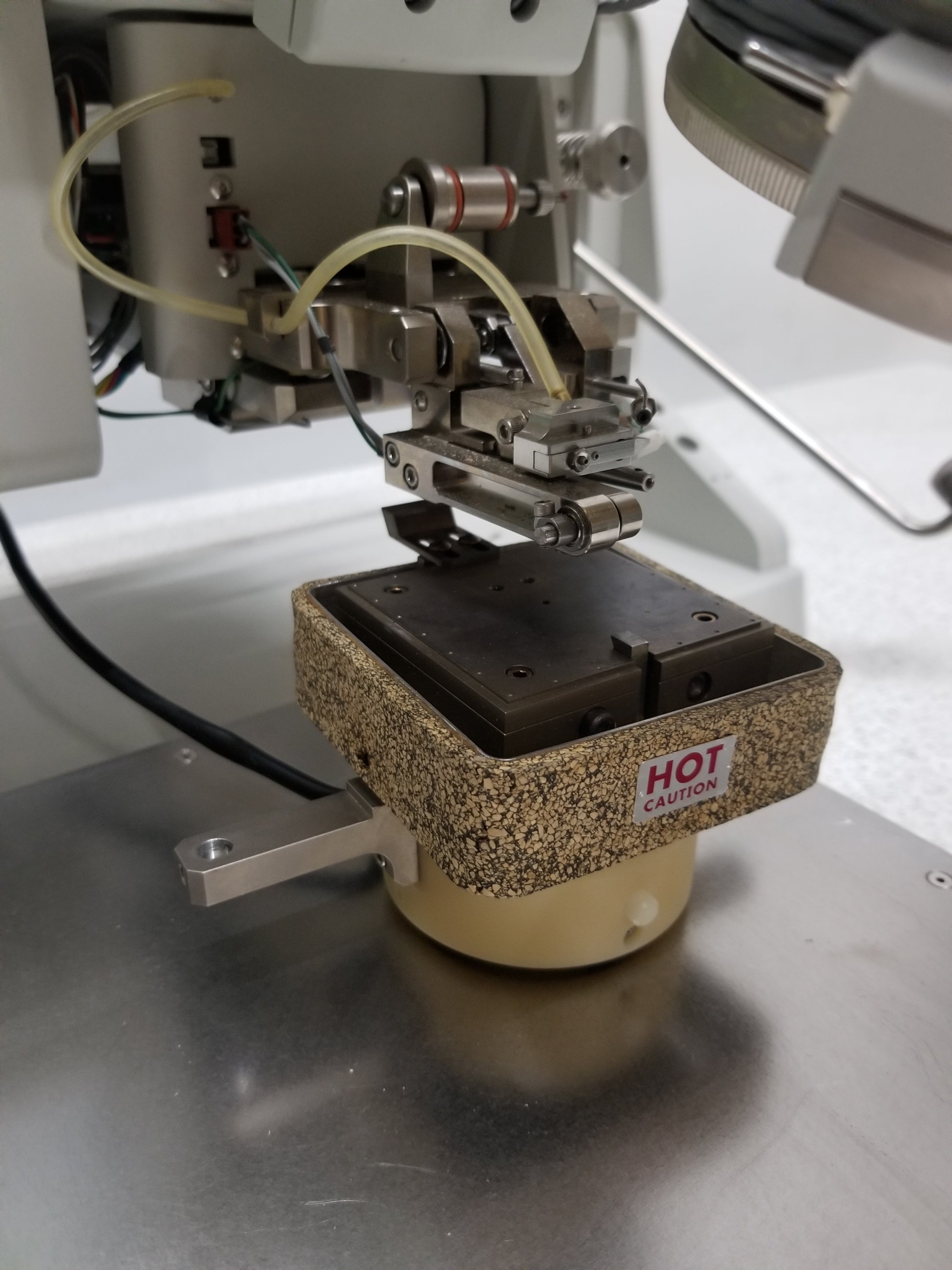 West Bond 7476E-79 Deep Access Wedge Bonder