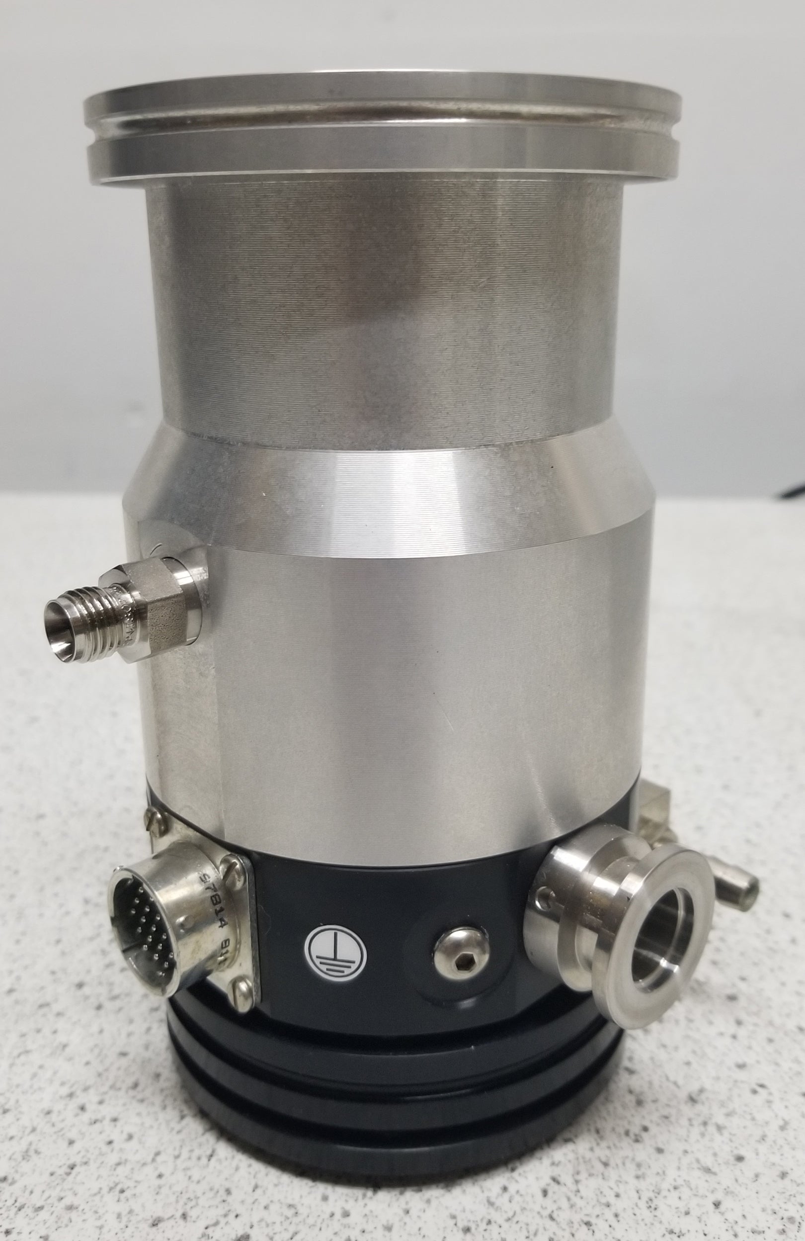 Edwards EXT 70H Compound Turbomolecular Vacuum Pump with EXC 120 Controller