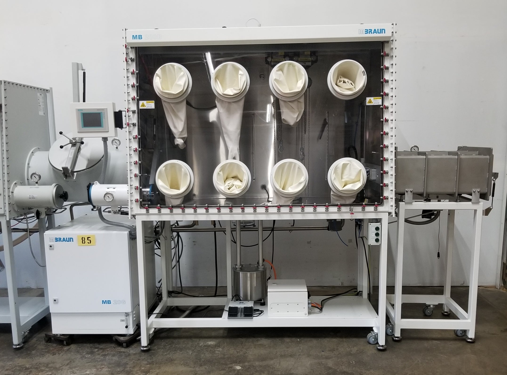 Used MBraun Labmaster 130/MB200B Dual Chamber Custom Glove Box