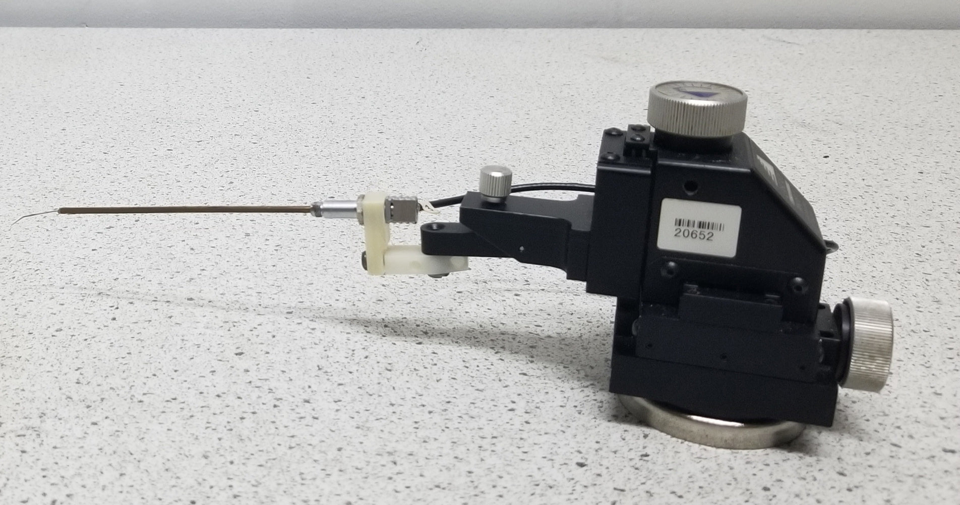 Cascade Microtech MH2-B Magnetic Base Precision  Probe Manipulator