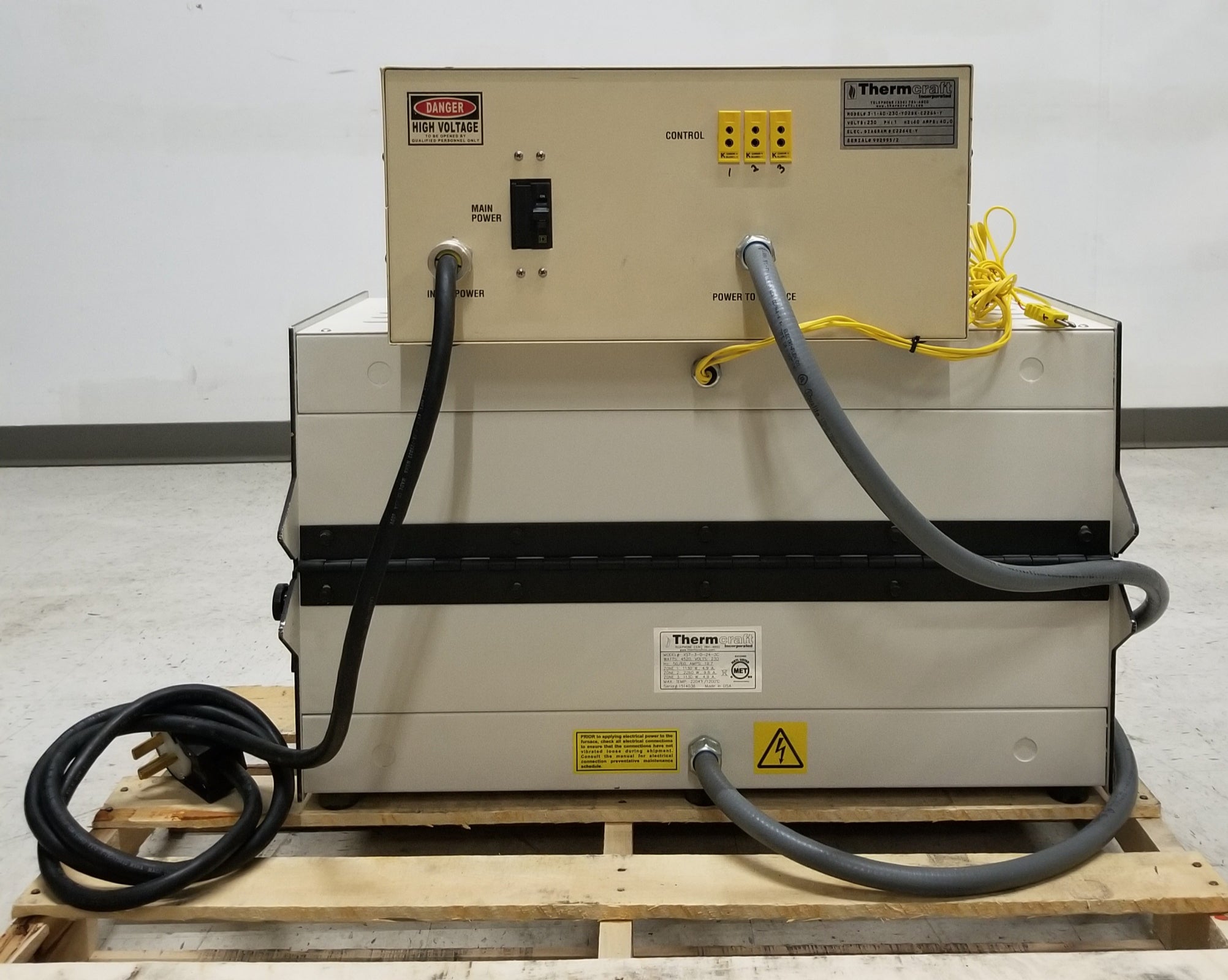 Thermcraft 1200°C 3-Zone Split Tube Furnace XST-3-0-24-3C