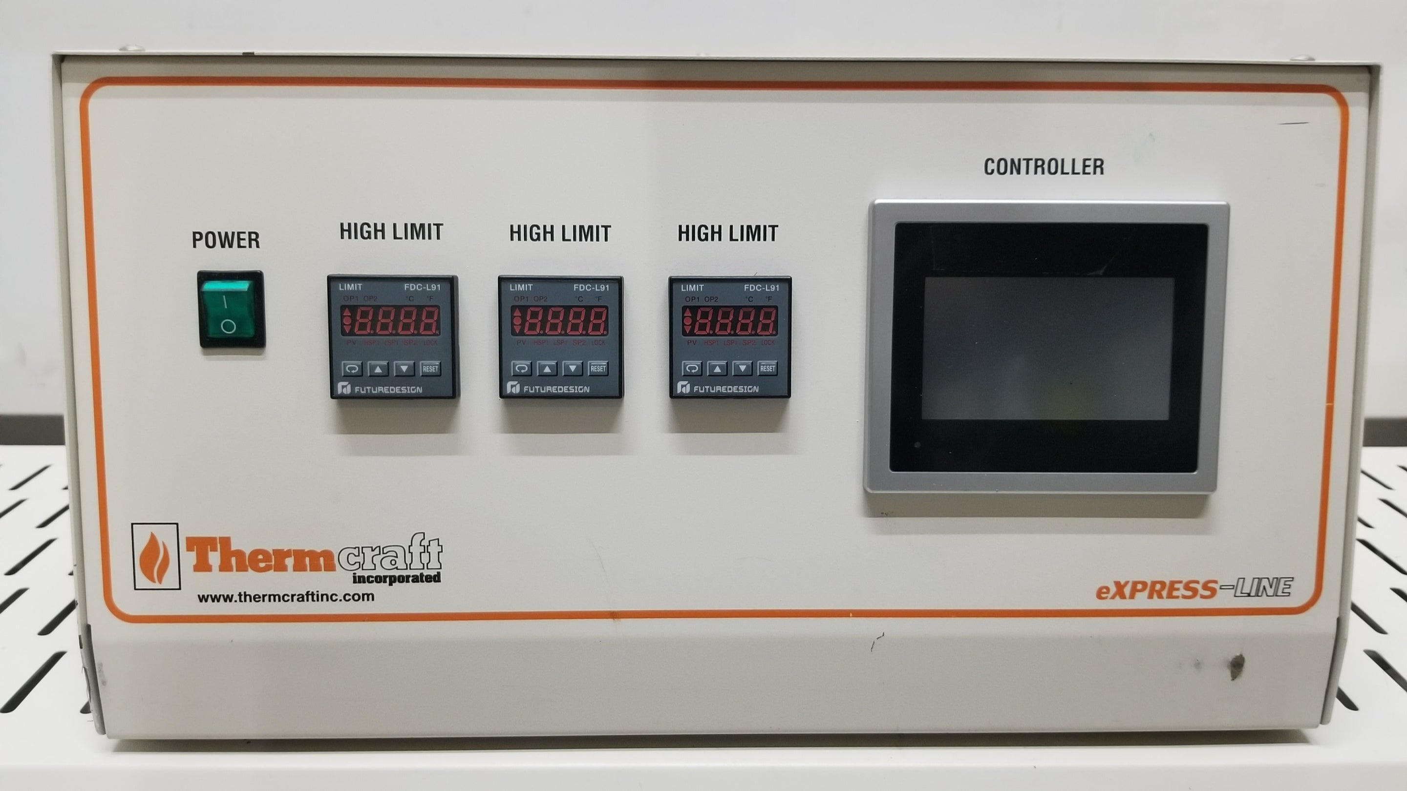 Thermcraft 1200°C 3-Zone Split Tube Furnace XST-3-0-36-3V2-F01-H
