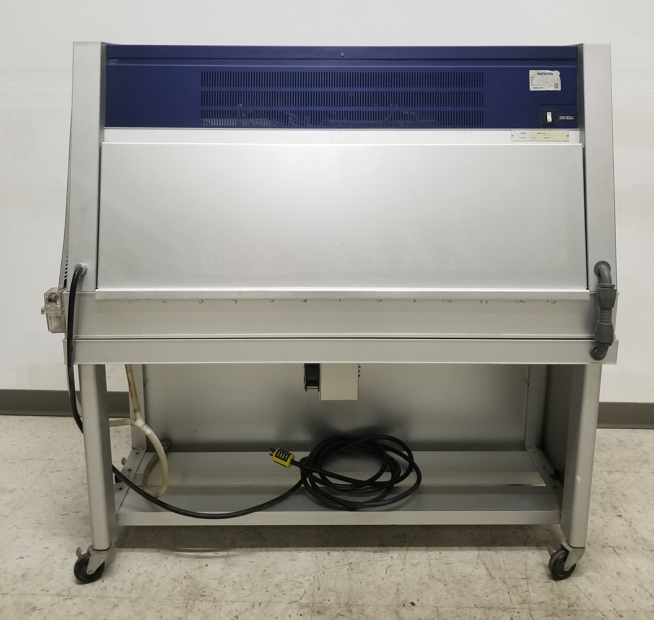 Q-PANEL QUV-BASIC Accelerated Weathering Tester