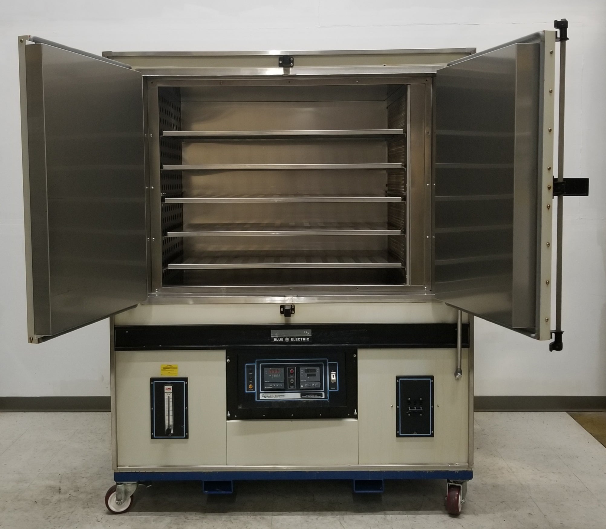 Used Blue M DCC-1406E-LCR Large Clean Room Oven