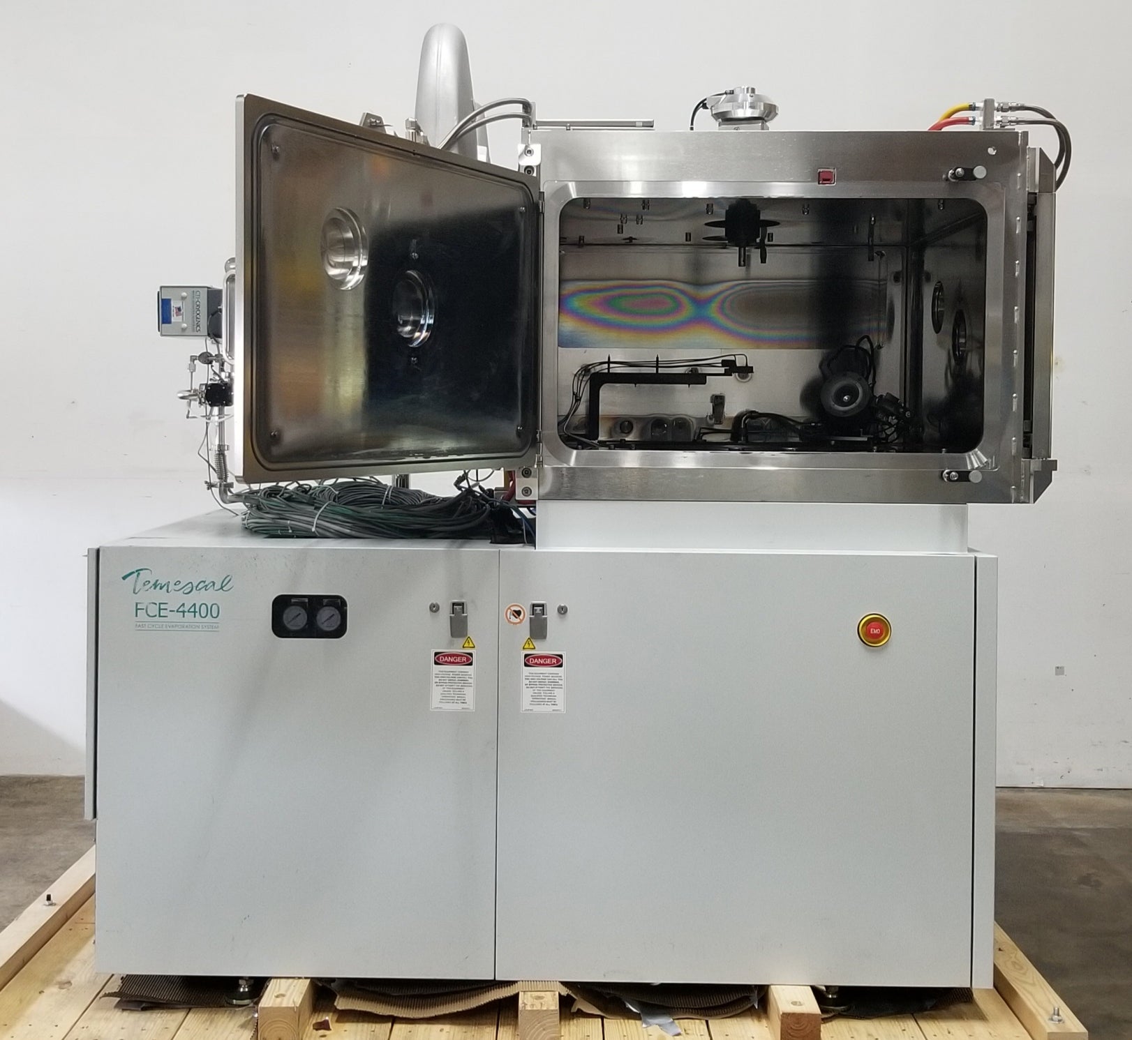 Temescal FC-4400 E-Beam Evaporator Deposition System