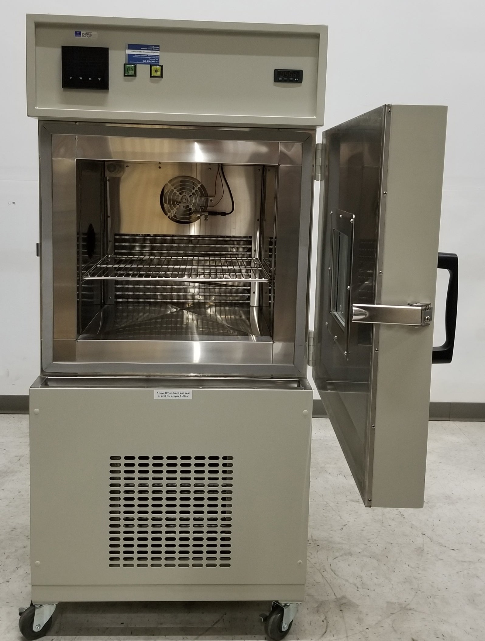 Associated Environmental Systems HD-505 Temperature Humidity Chamber