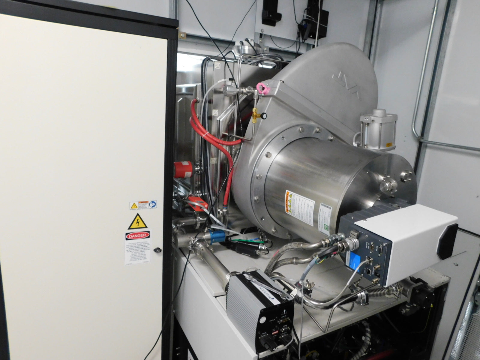 Temescal FC-2800 E-beam Evaporator Deposition System With Ion Gun